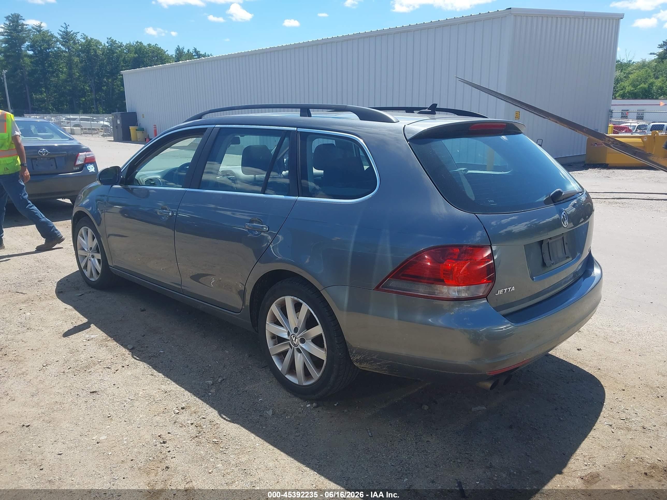 2013 Volkswagen Jetta Sportwagen 2.0l Tdi Gray vin: 3VWPL7AJ9DM666926