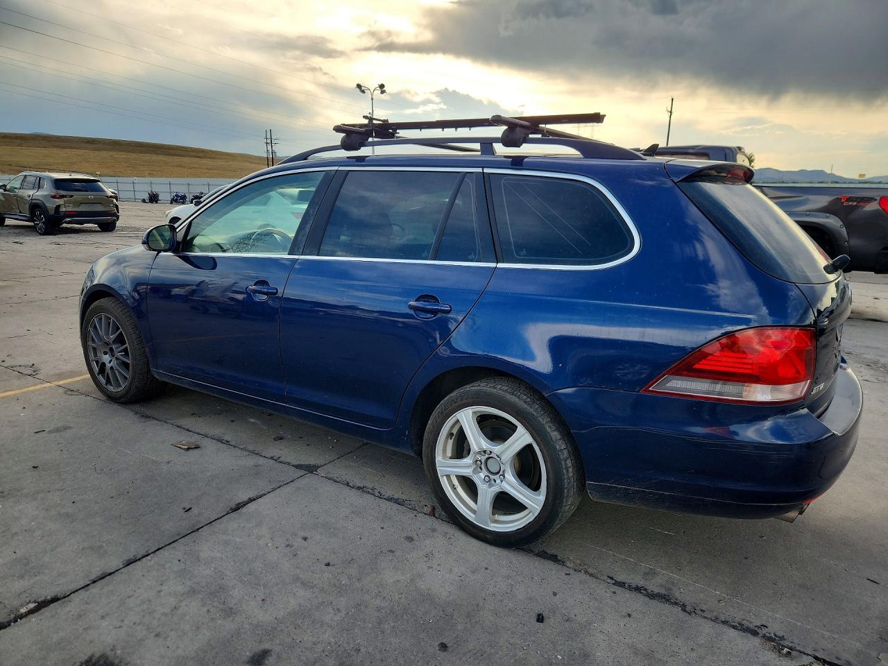 2014 Volkswagen Jetta Tdi Синий vin: 3VWPL7AJ9EM615394