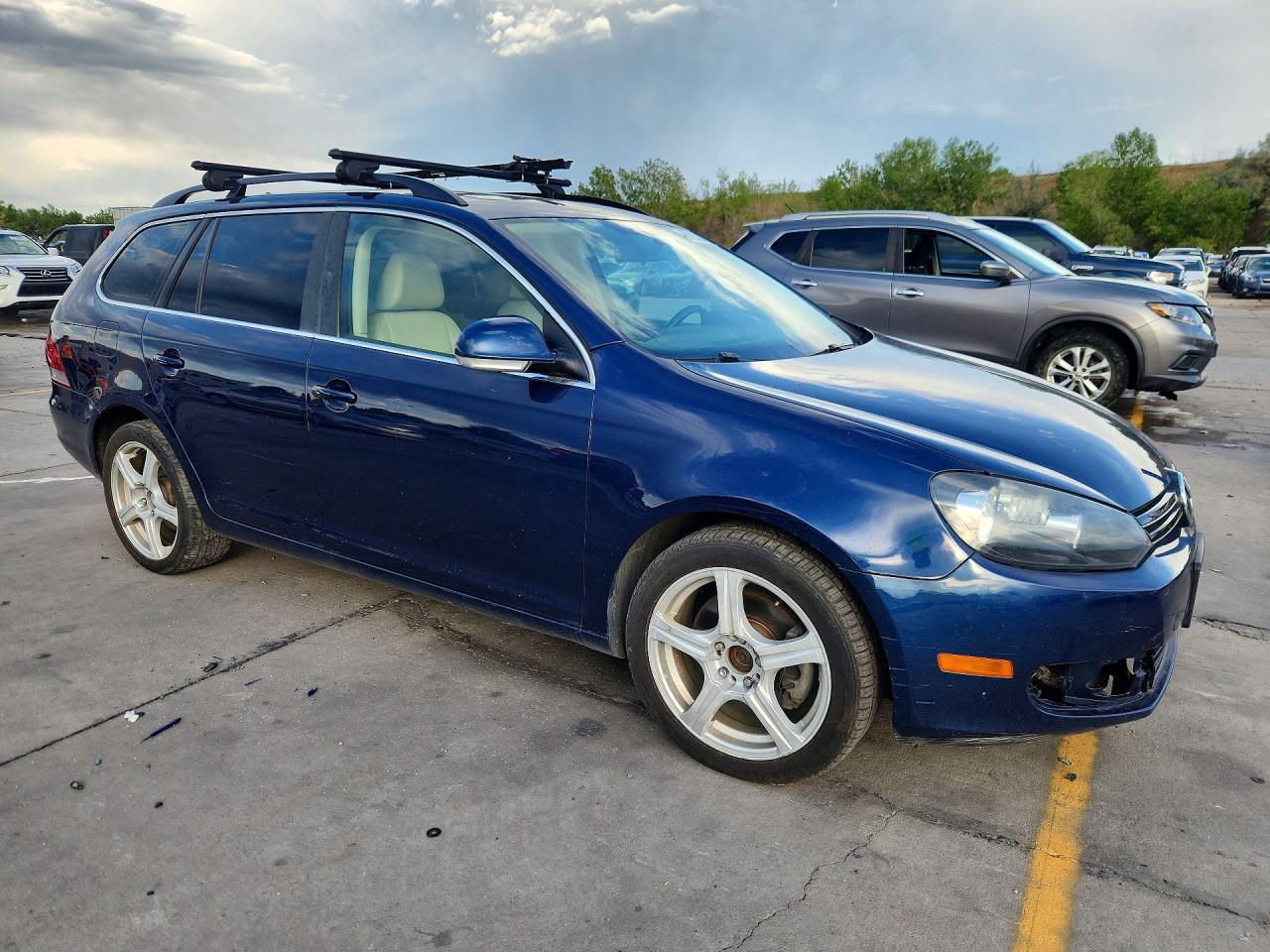 2014 Volkswagen Jetta Tdi Синий vin: 3VWPL7AJ9EM615394