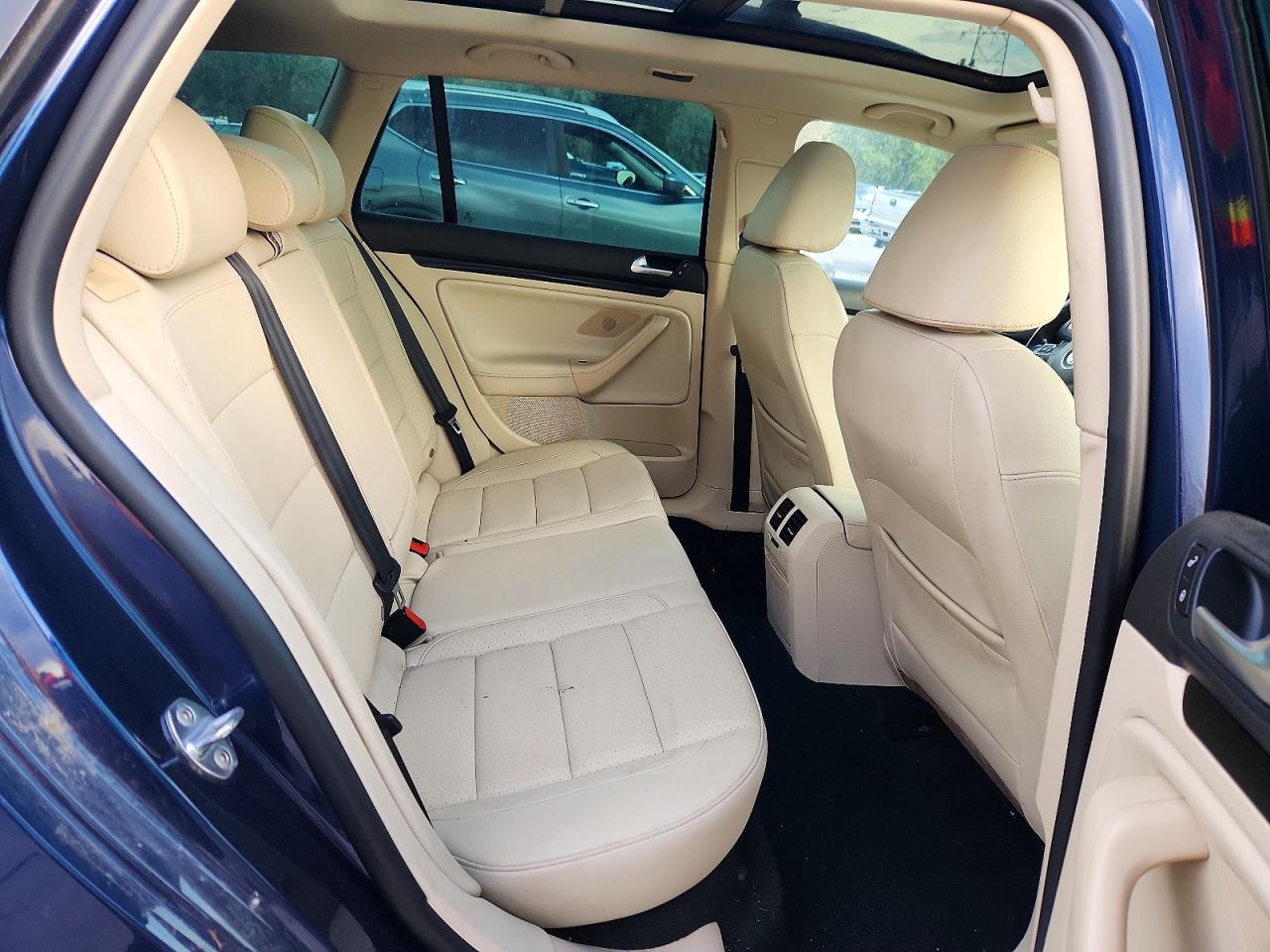 2014 Volkswagen Jetta Tdi Синий vin: 3VWPL7AJ9EM615394