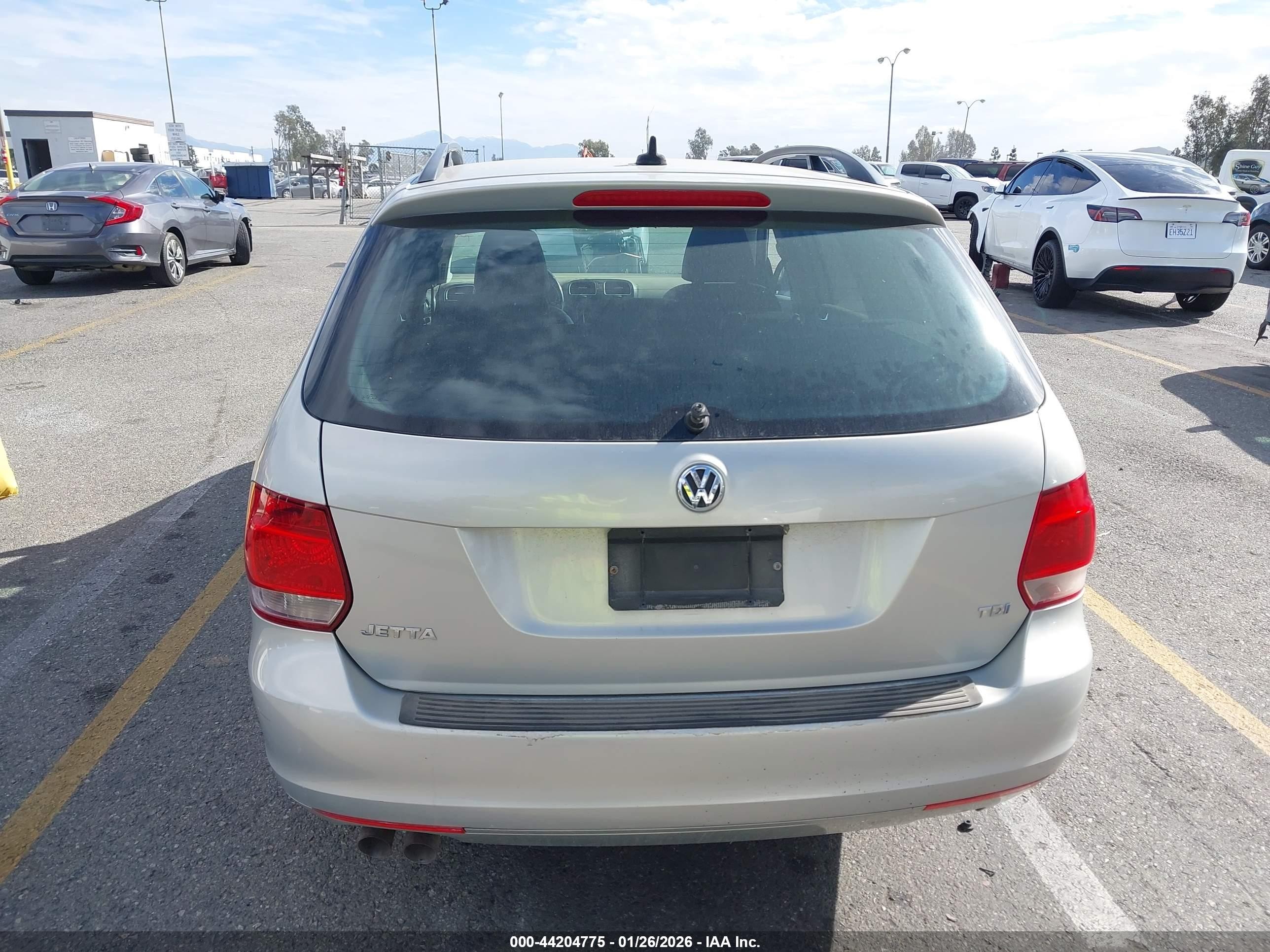 2010 Volkswagen Jetta Tdi Silver vin: 3VWPL7AJXAM629542