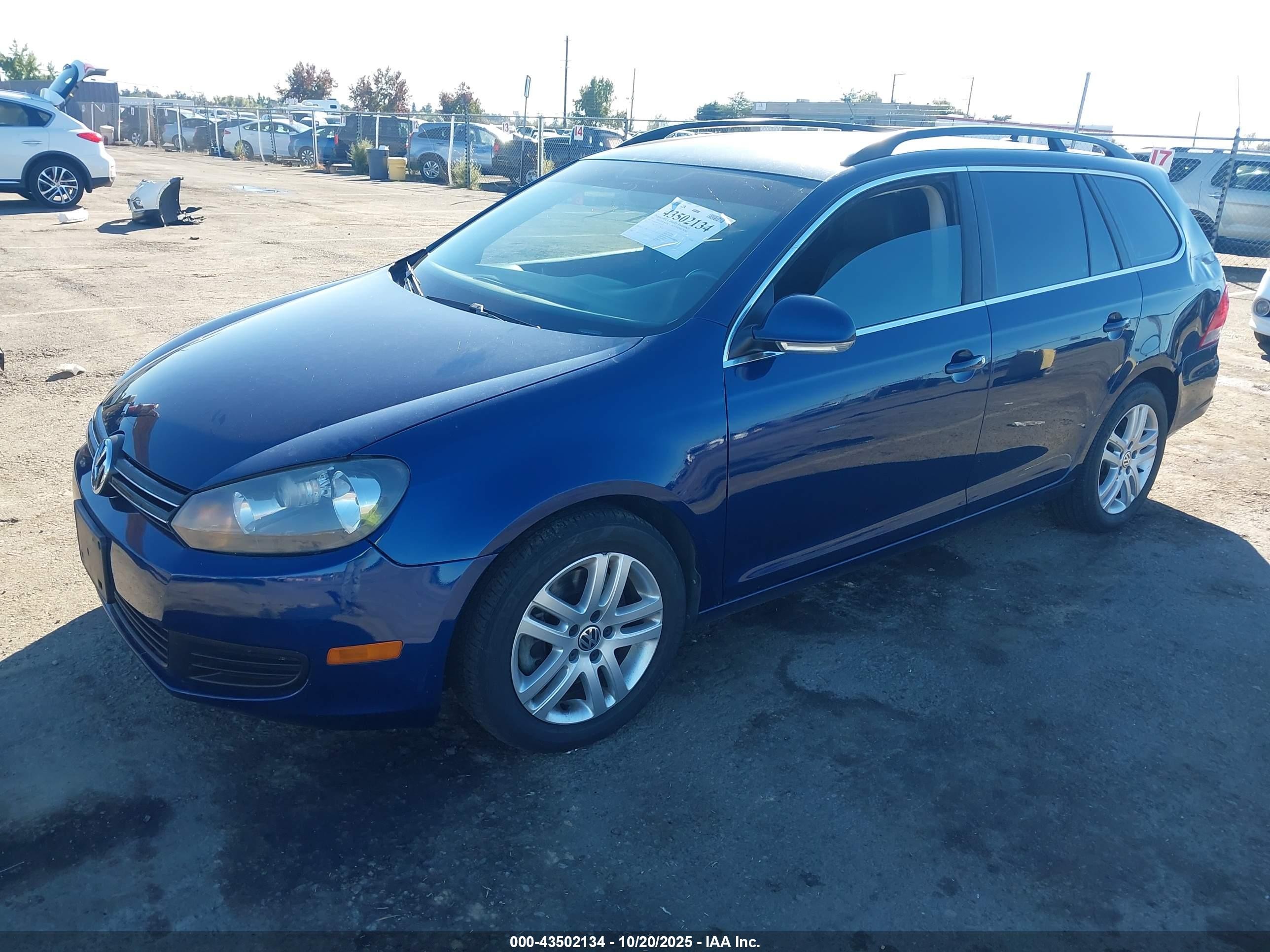 2012 Volkswagen Jetta Sportwagen 2.0l Tdi Dark Blue vin: 3VWPL7AJXCM714173