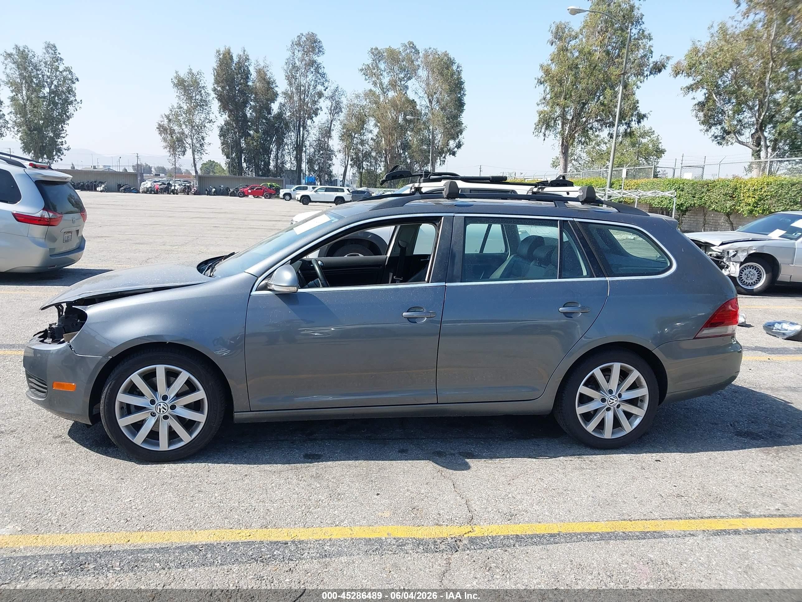 2013 Volkswagen Jetta Sportwagen 2.0l Tdi Серый vin: 3VWPL7AJXDM667549
