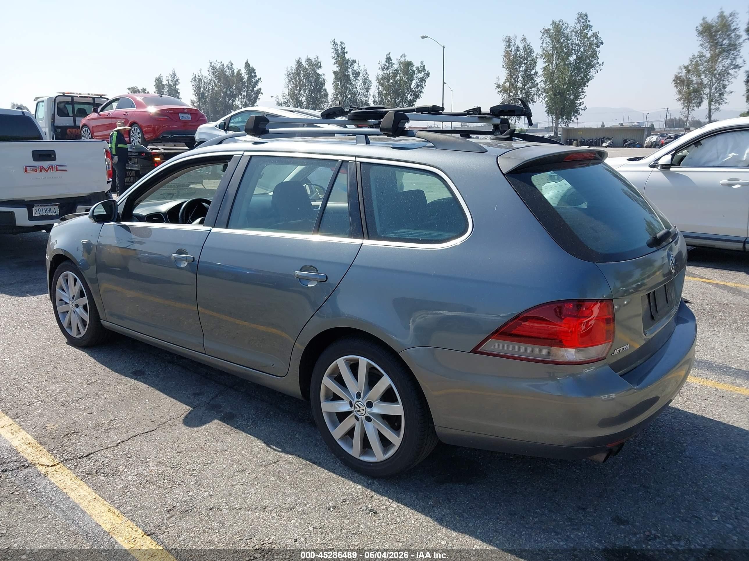 2013 Volkswagen Jetta Sportwagen 2.0l Tdi Серый vin: 3VWPL7AJXDM667549