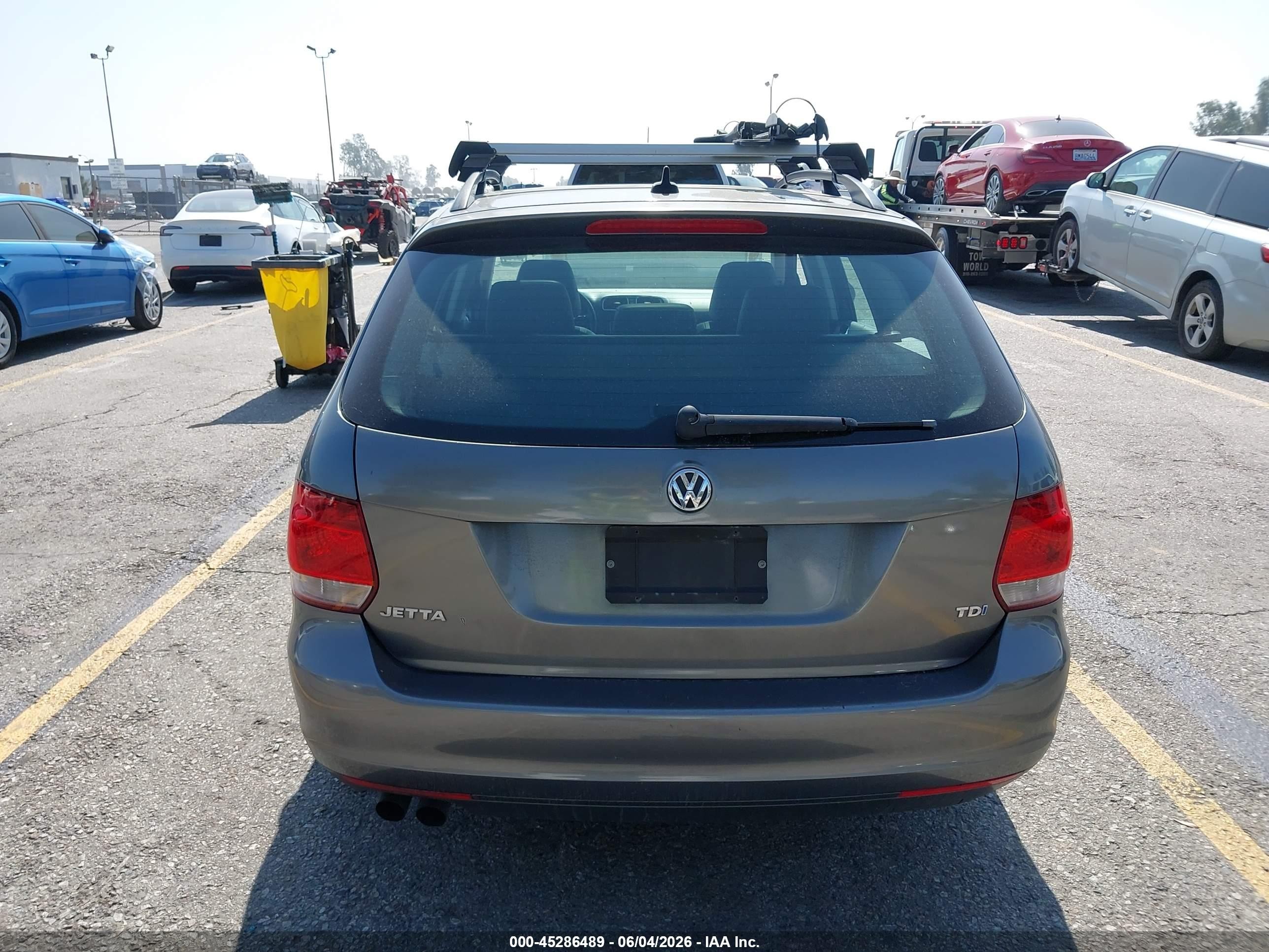2013 Volkswagen Jetta Sportwagen 2.0l Tdi Серый vin: 3VWPL7AJXDM667549