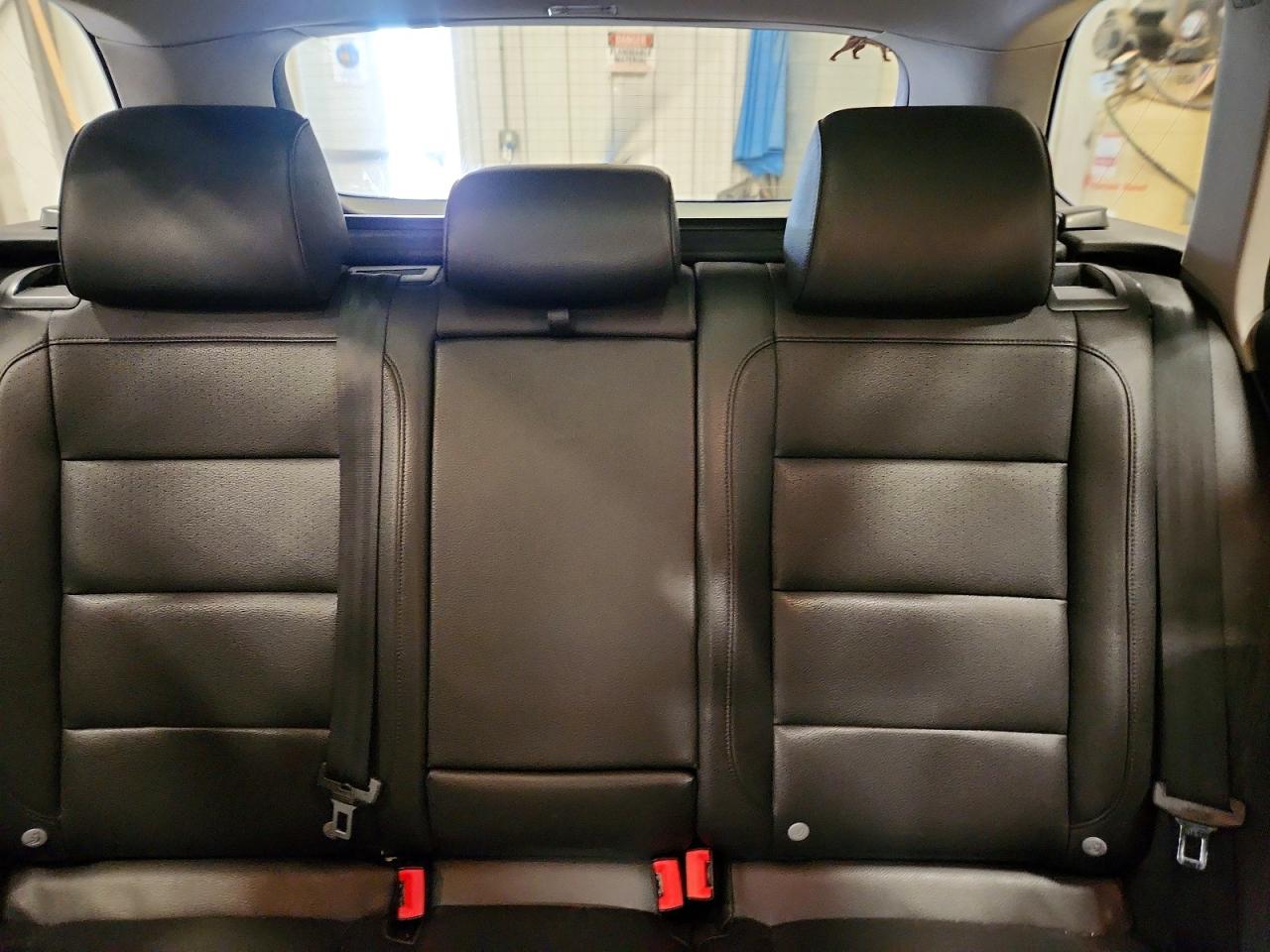 2014 Volkswagen Jetta Tdi Черный vin: 3VWPL7AJXEM604579
