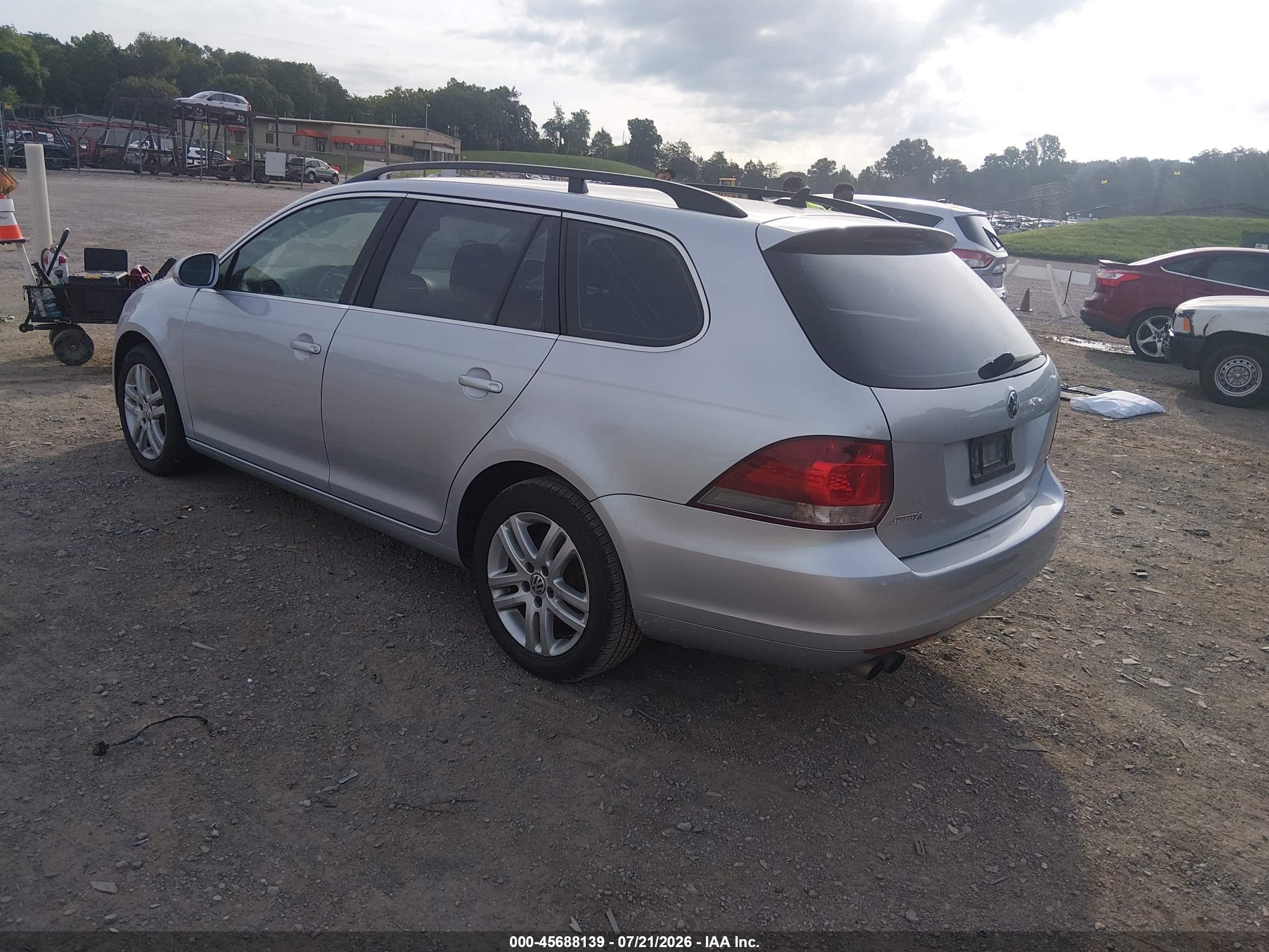 2014 Volkswagen Jetta Sportwagen 2.0l Tdi Silver vin: 3VWPL7AJXEM618398