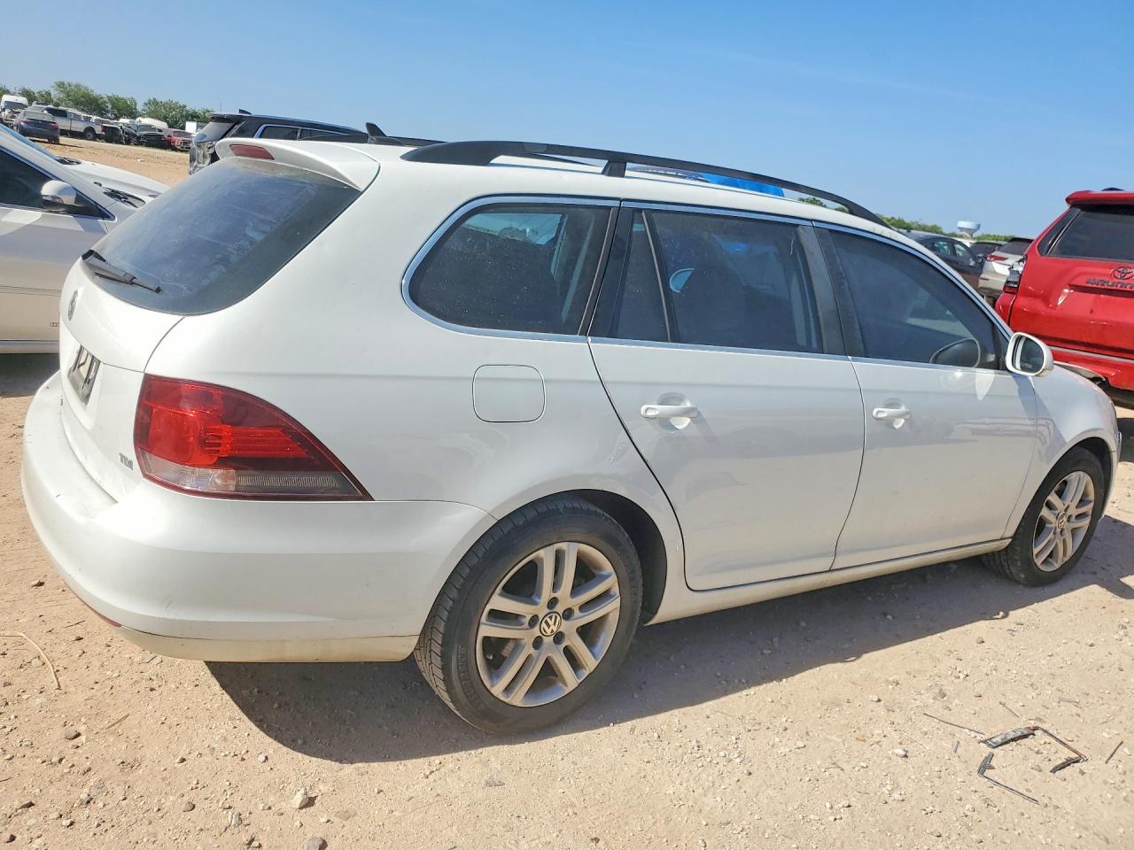 2014 Volkswagen Jetta Tdi White vin: 3VWPL7AJXEM619602