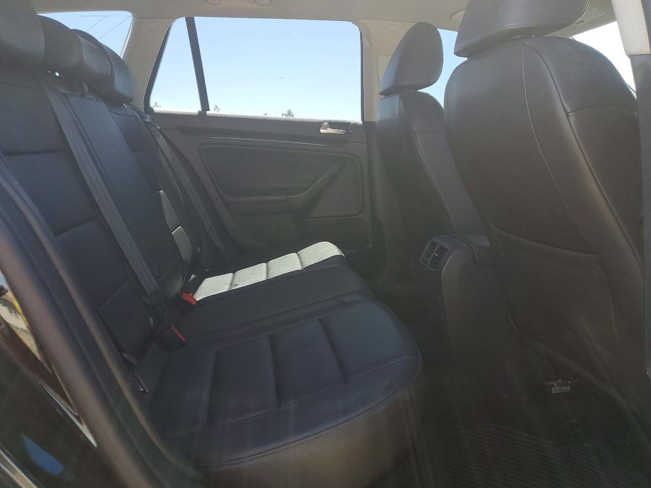 2014 Volkswagen Jetta Tdi Black vin: 3VWPL7AJXEM622578