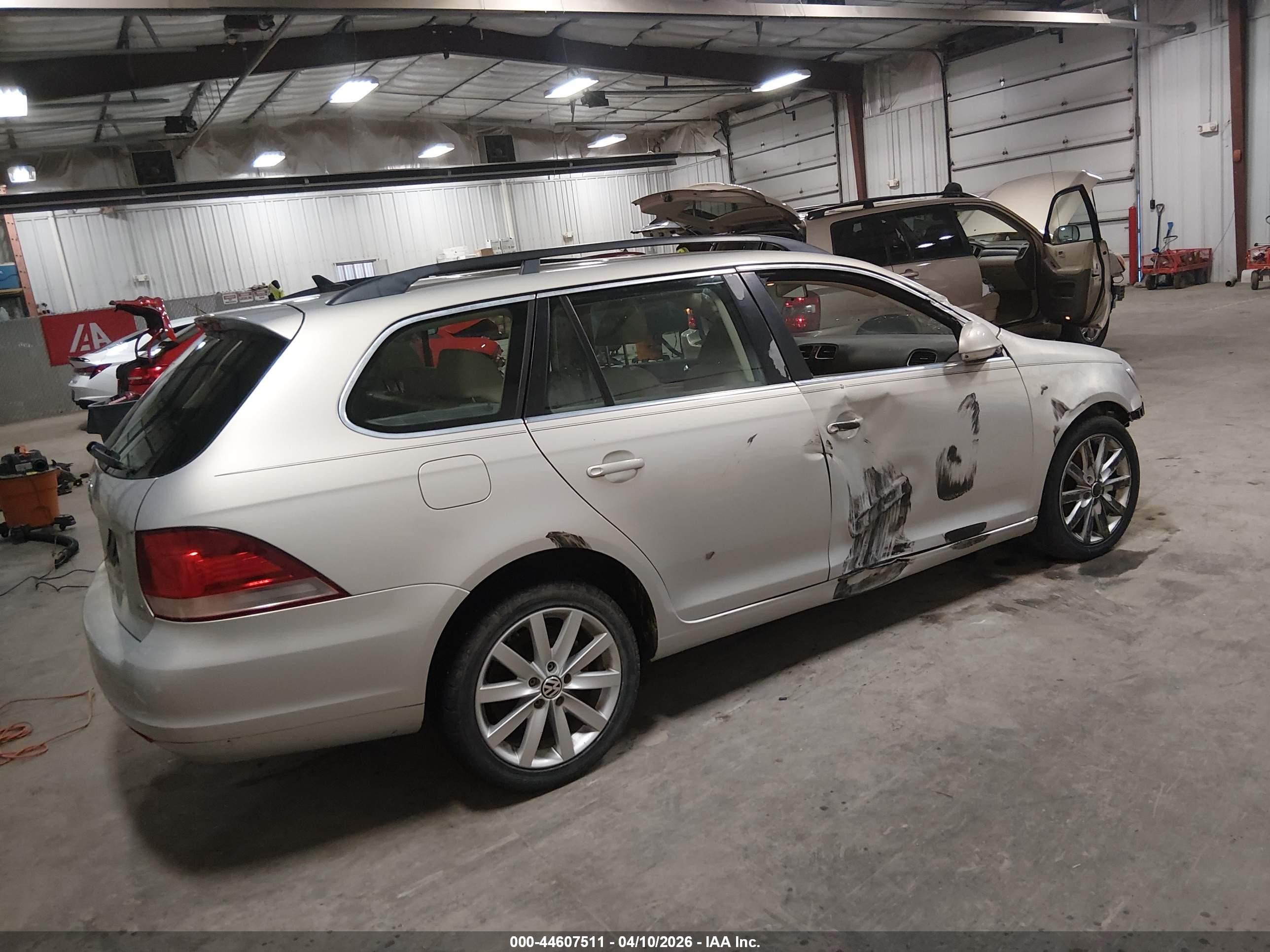 2011 Volkswagen Jetta Sportwagen 2.0l Tdi Gray vin: 3VWPL8AJ5BM624630