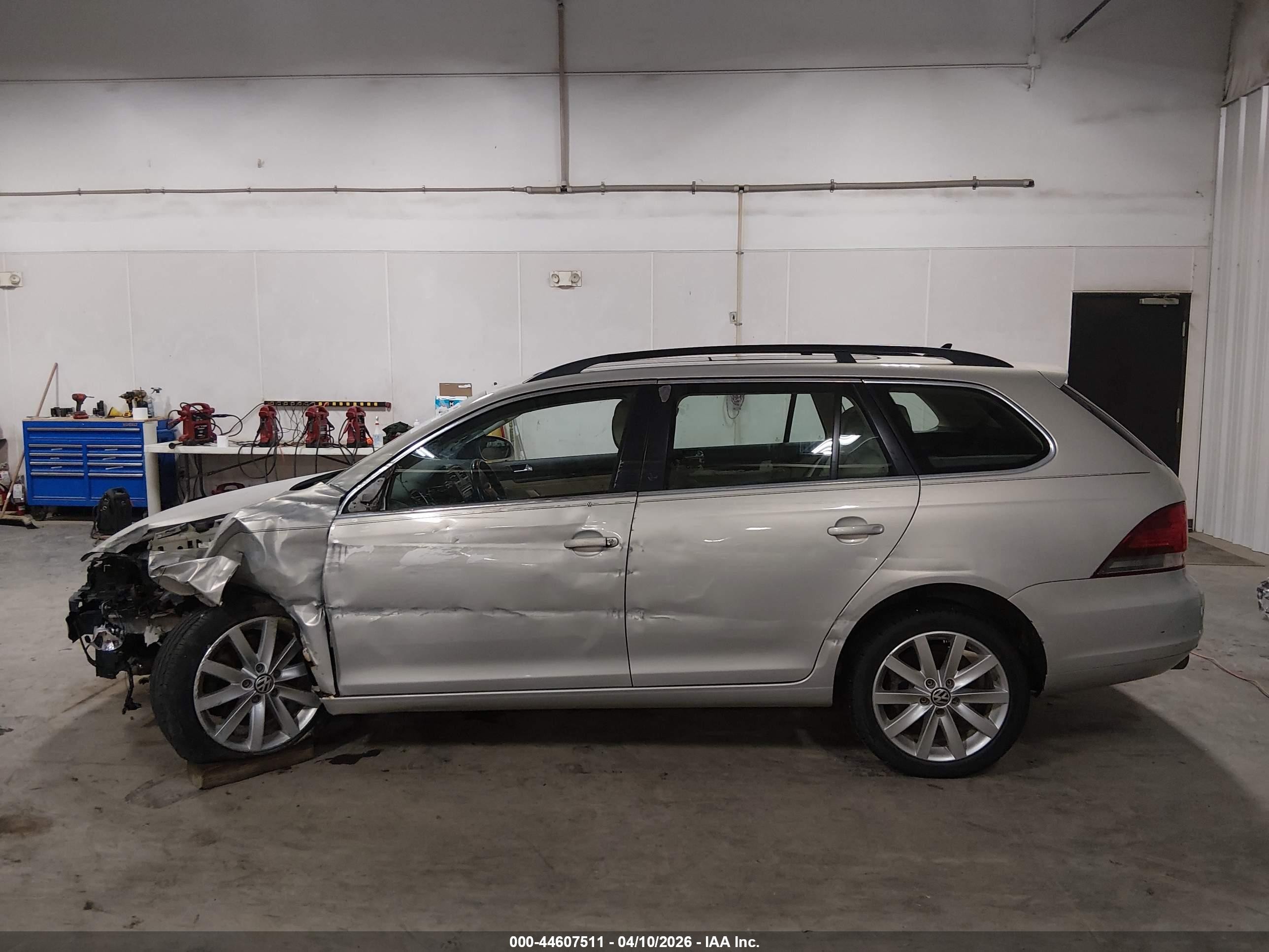 2011 Volkswagen Jetta Sportwagen 2.0l Tdi Gray vin: 3VWPL8AJ5BM624630