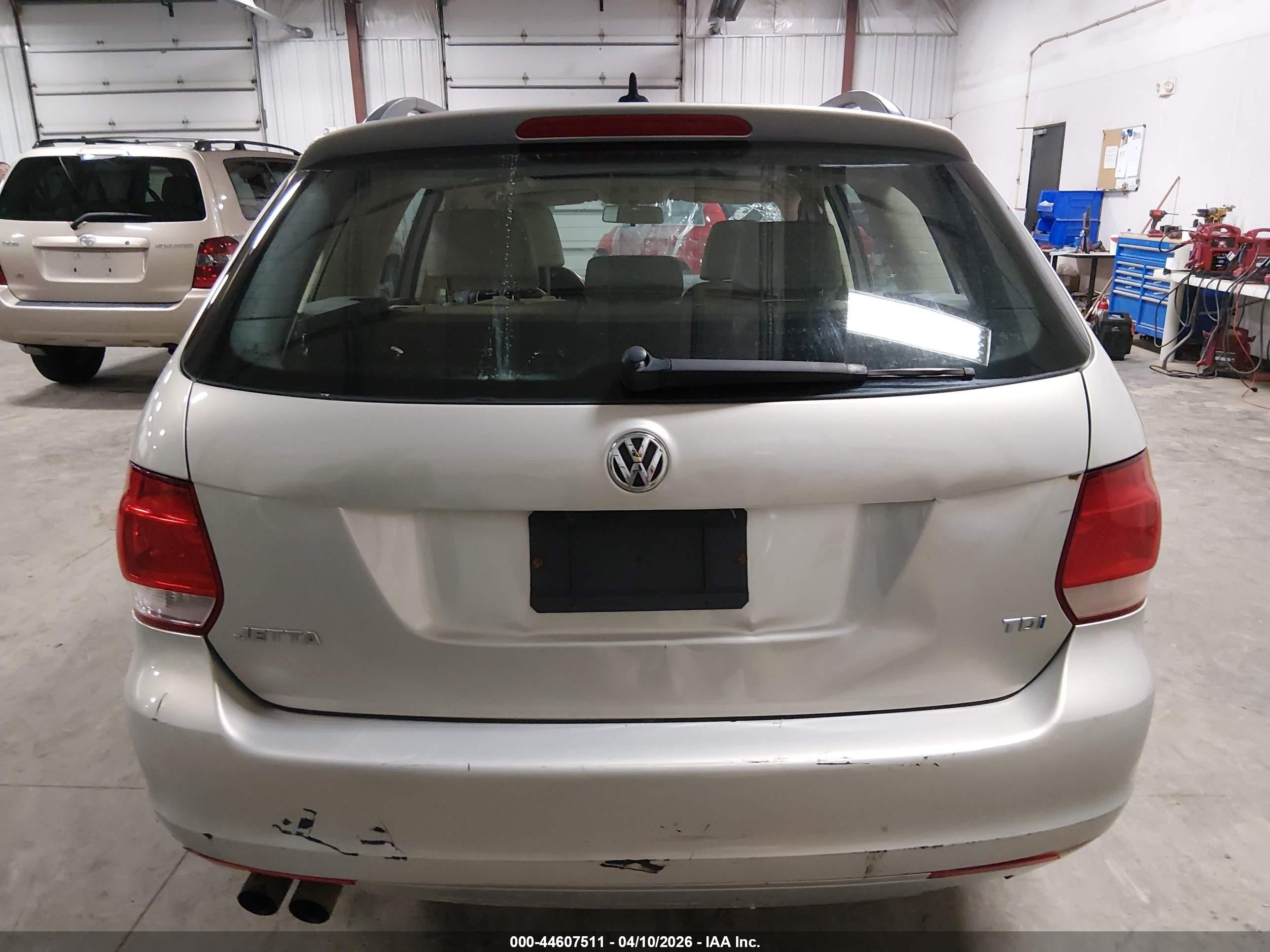 2011 Volkswagen Jetta Sportwagen 2.0l Tdi Gray vin: 3VWPL8AJ5BM624630