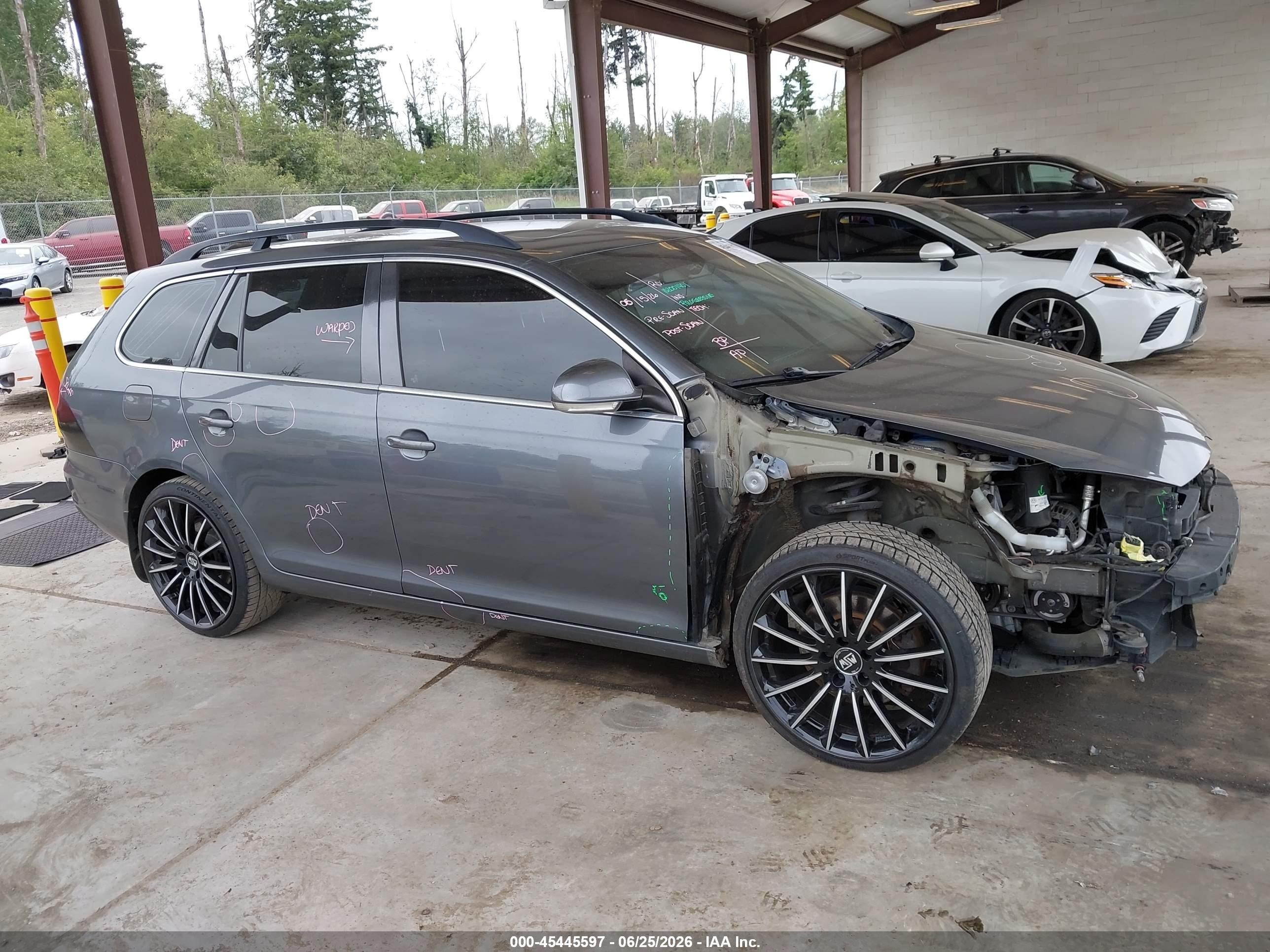 2011 Volkswagen Jetta Sportwagen 2.0l Tdi Gray vin: 3VWPL8AJ5BM697500