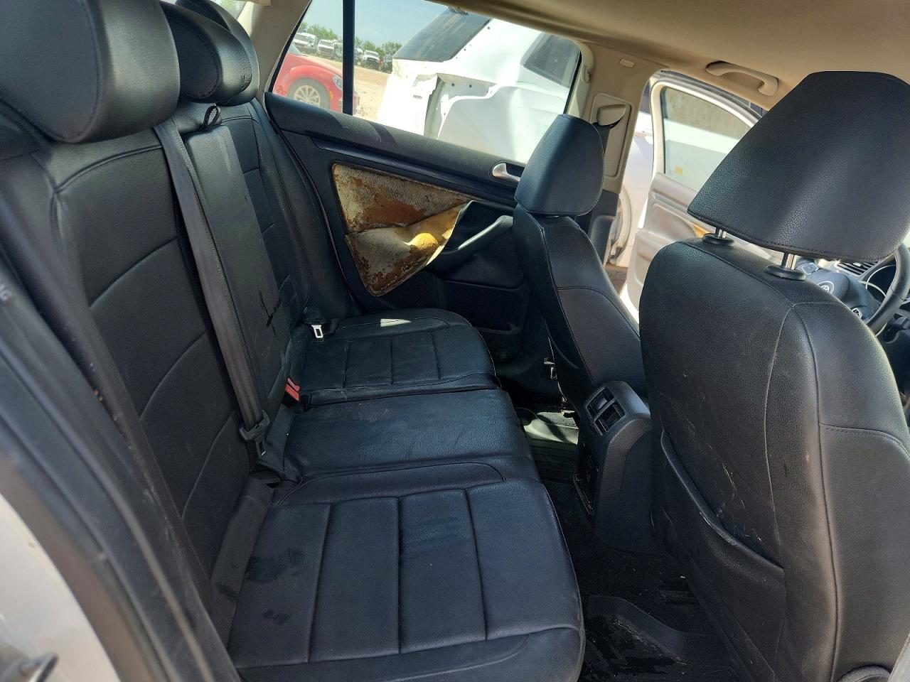 2011 Volkswagen Jetta Tdi White vin: 3VWPL8AJ9BM630219