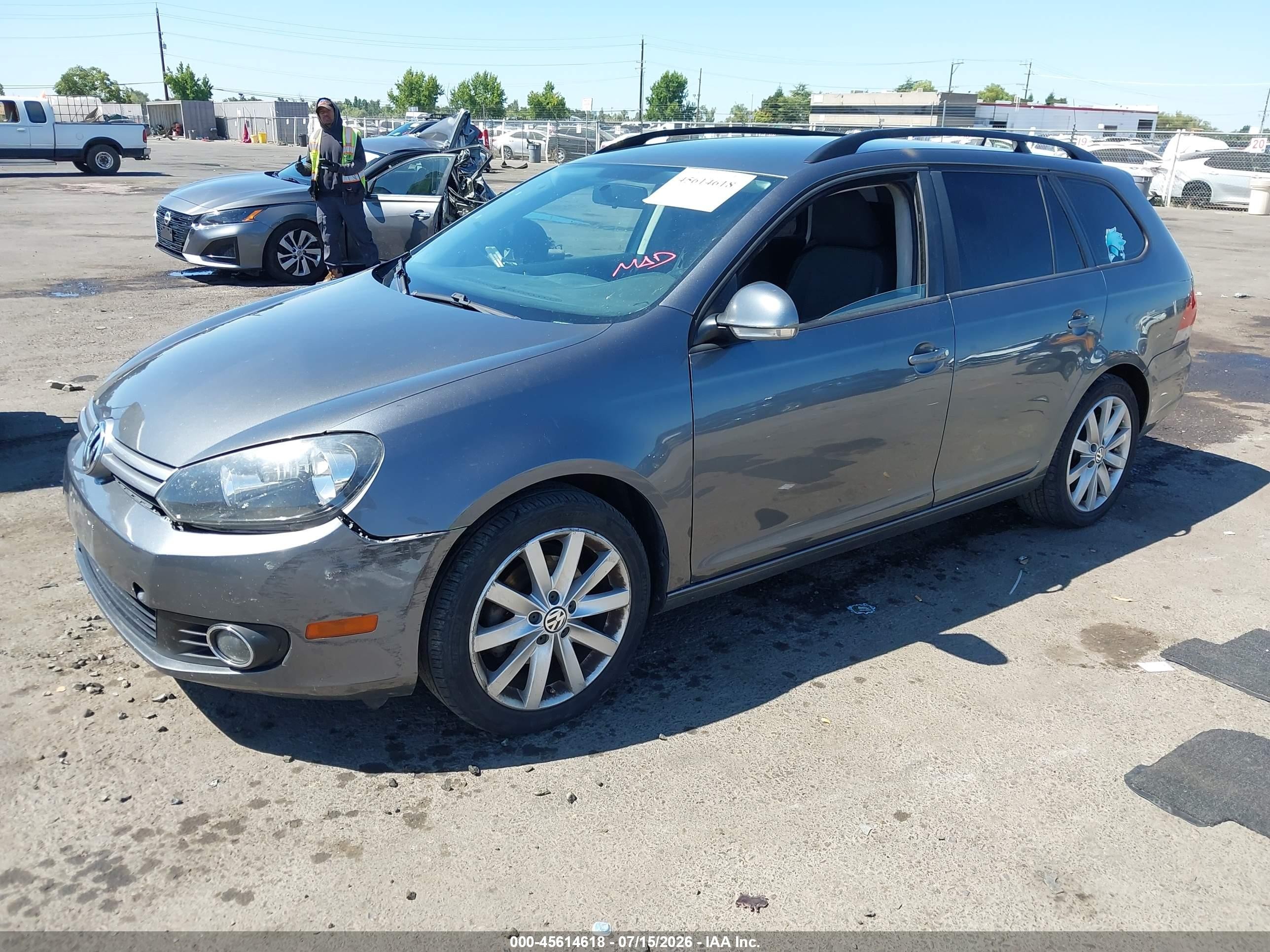 2013 Volkswagen Jetta Sportwagen 2.5l S Серый vin: 3VWPP7AJ0DM659965