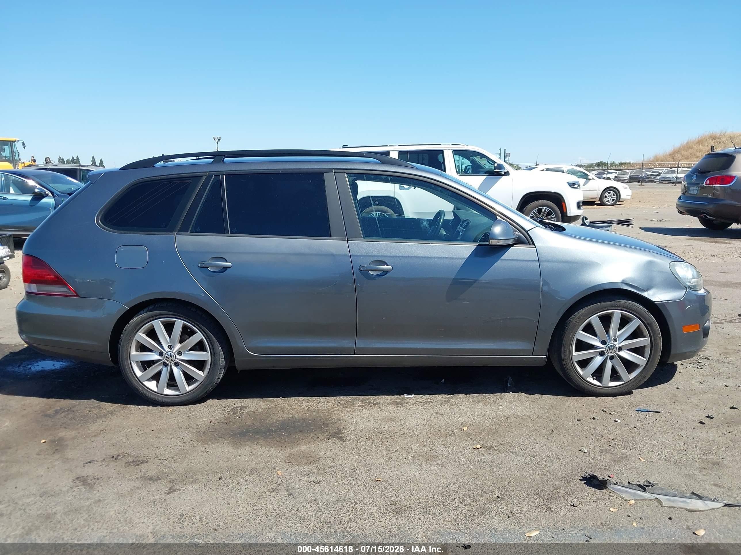 2013 Volkswagen Jetta Sportwagen 2.5l S Серый vin: 3VWPP7AJ0DM659965
