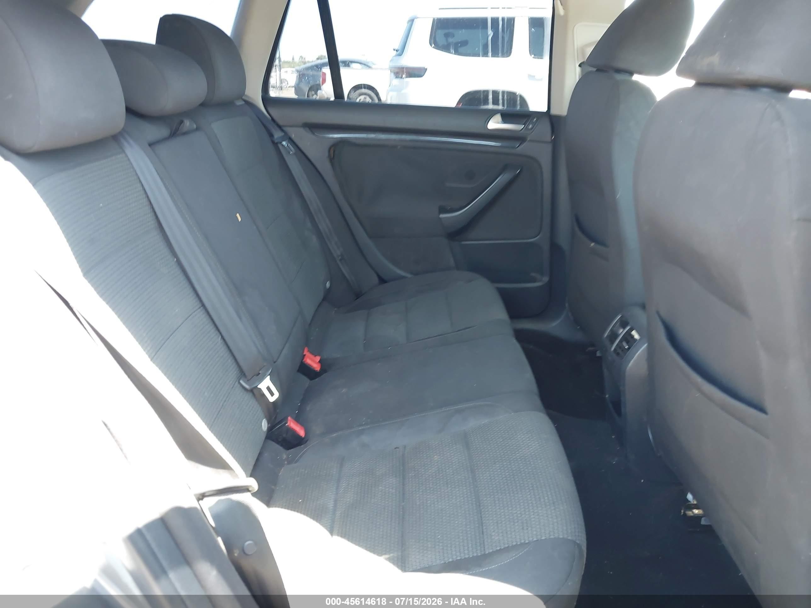 2013 Volkswagen Jetta Sportwagen 2.5l S Серый vin: 3VWPP7AJ0DM659965
