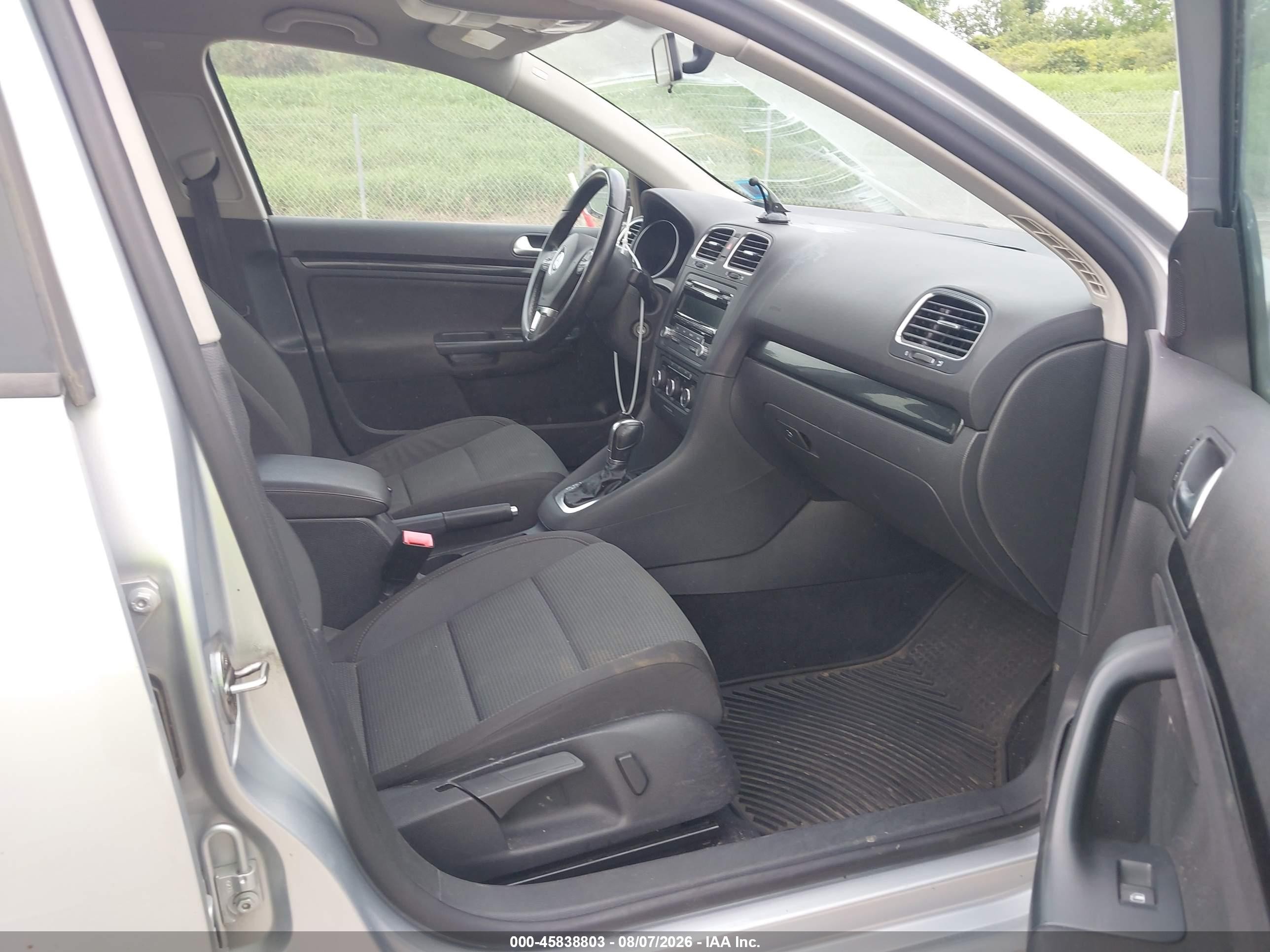 2013 Volkswagen Jetta Sportwagen 2.5l S Silver vin: 3VWPP7AJ0DM666057