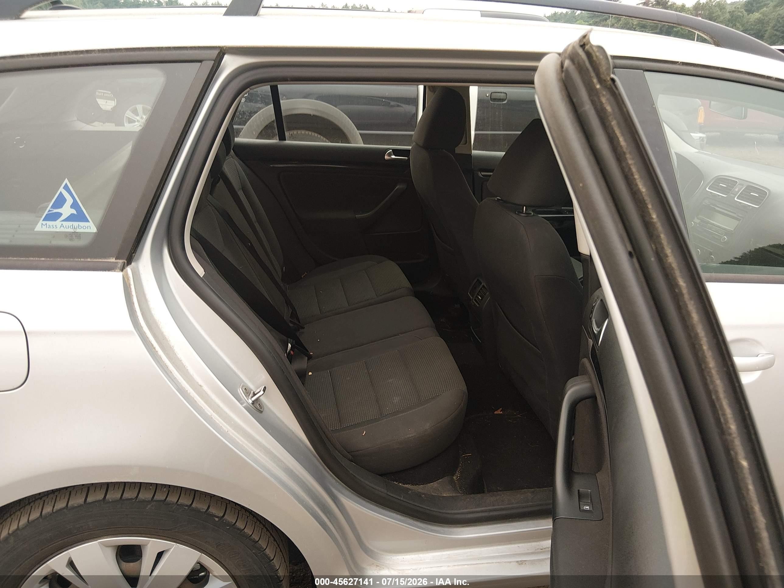 2013 Volkswagen Jetta Sportwagen 2.5l S Silver vin: 3VWPP7AJ0DM674840