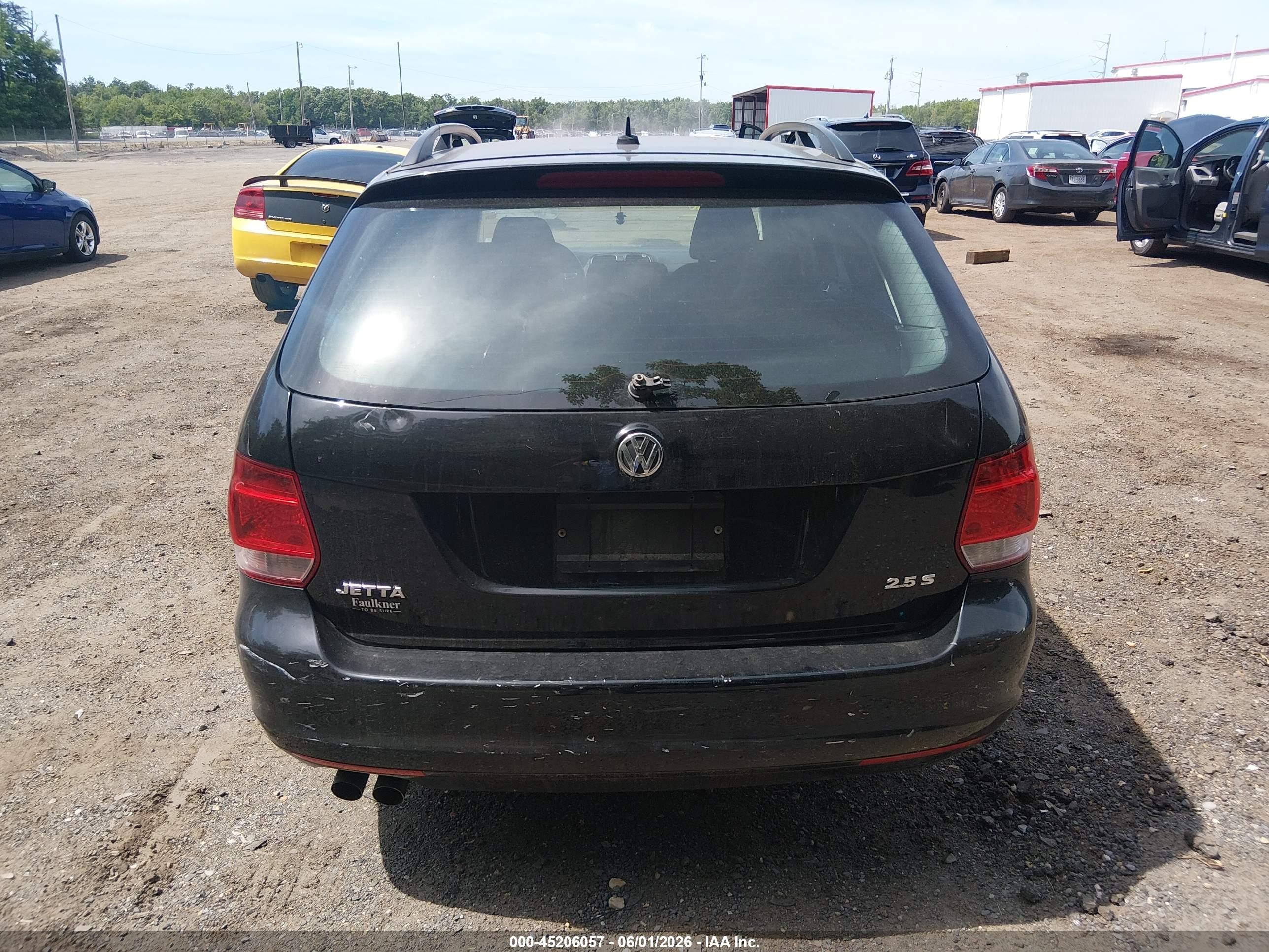 2014 Volkswagen Jetta Sportwagen 2.5l S Черный vin: 3VWPP7AJ0EM602845