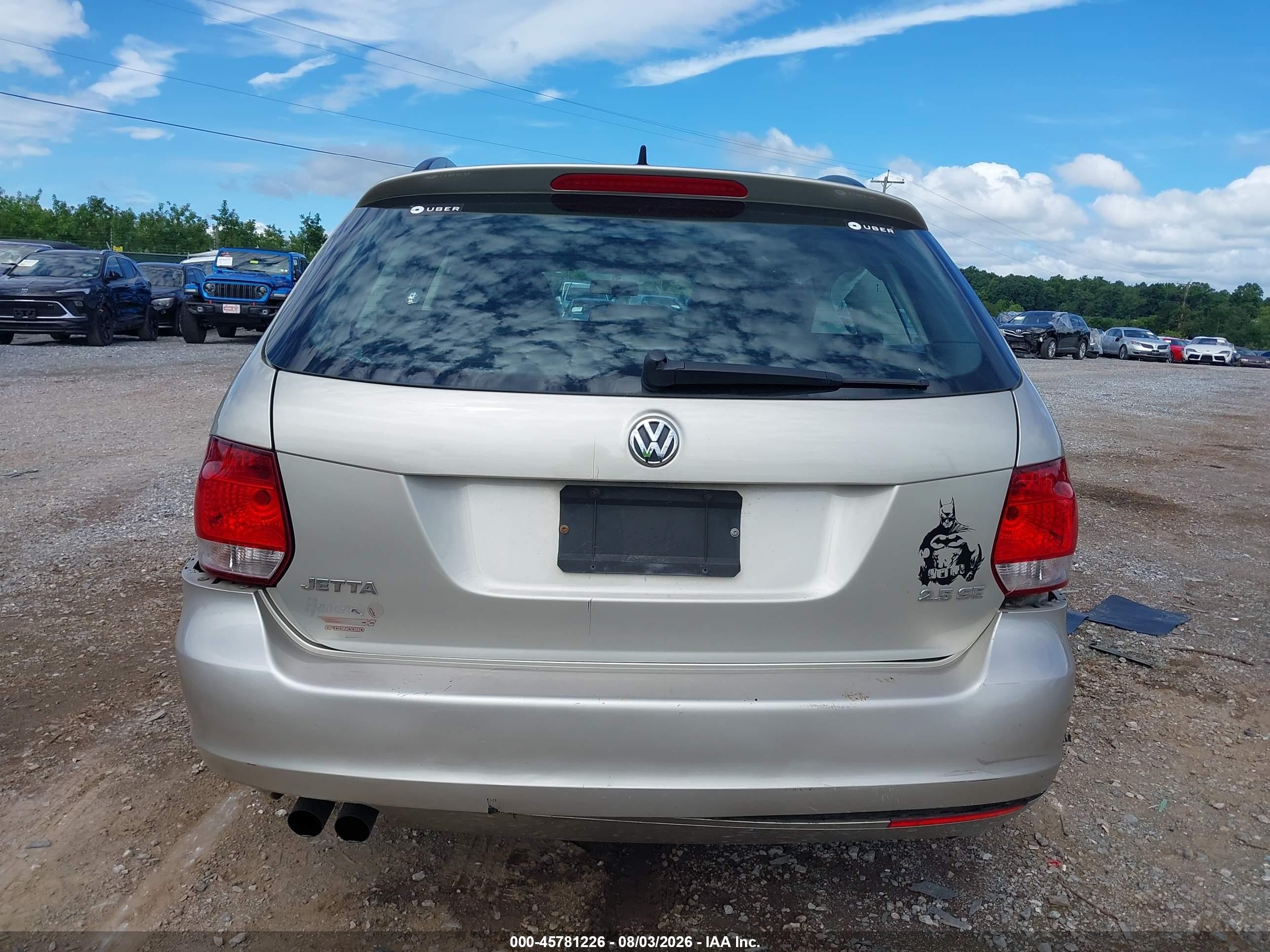 2013 Volkswagen Jetta Sportwagen 2.5l Se Beige vin: 3VWPP7AJ1DM605378
