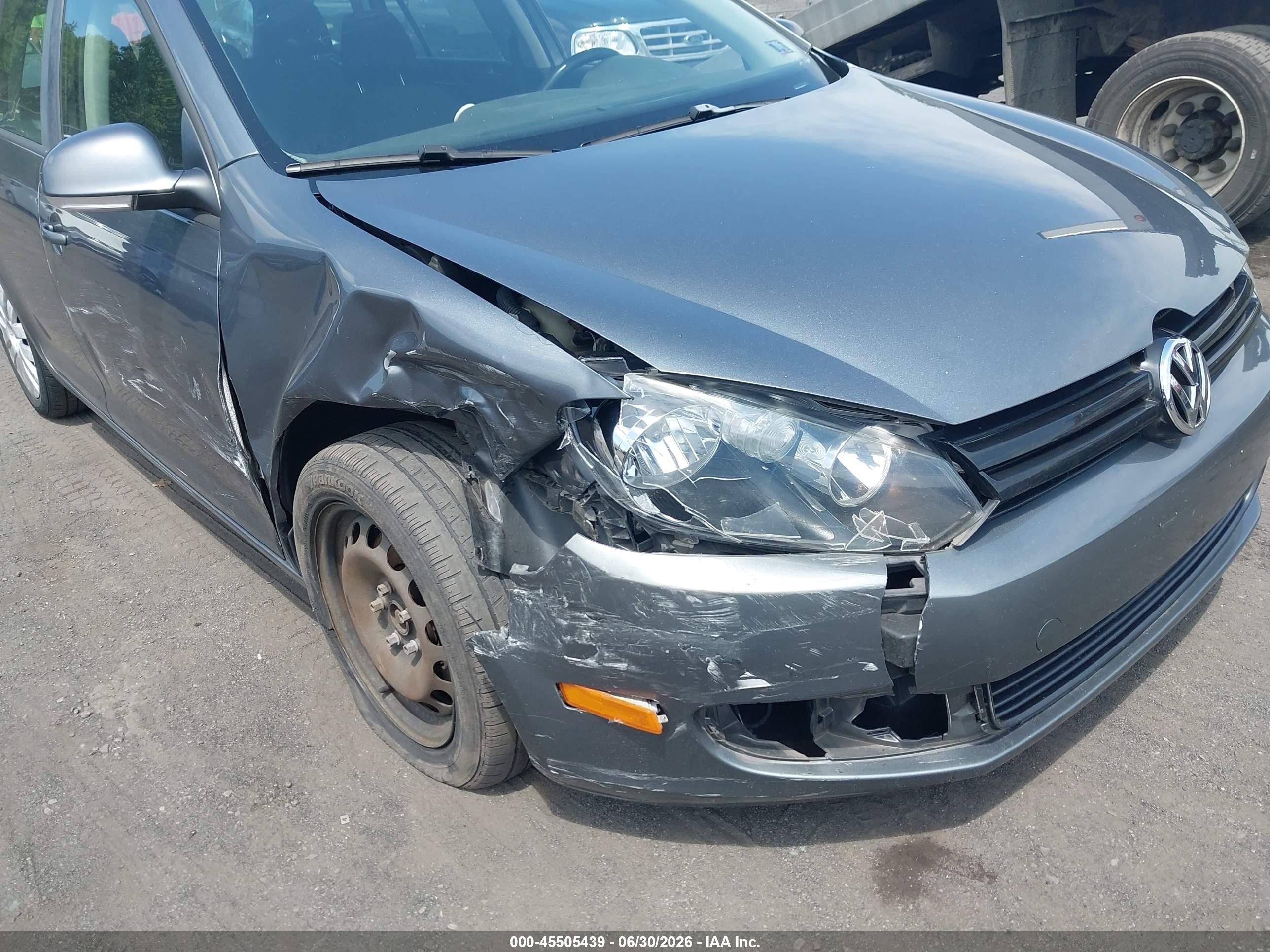 2013 Volkswagen Jetta Sportwagen 2.5l S Gray vin: 3VWPP7AJ2DM652614