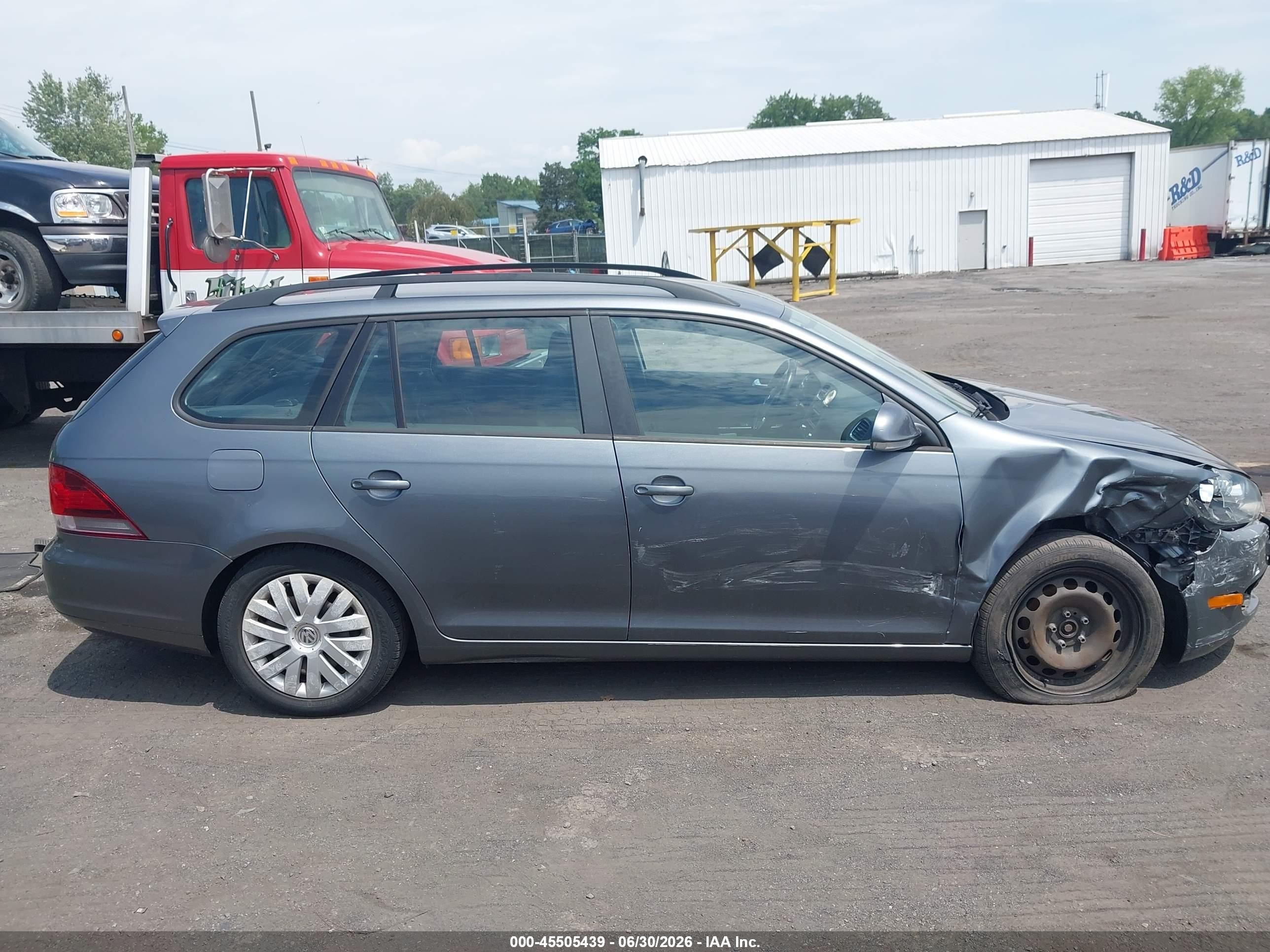 2013 Volkswagen Jetta Sportwagen 2.5l S Gray vin: 3VWPP7AJ2DM652614