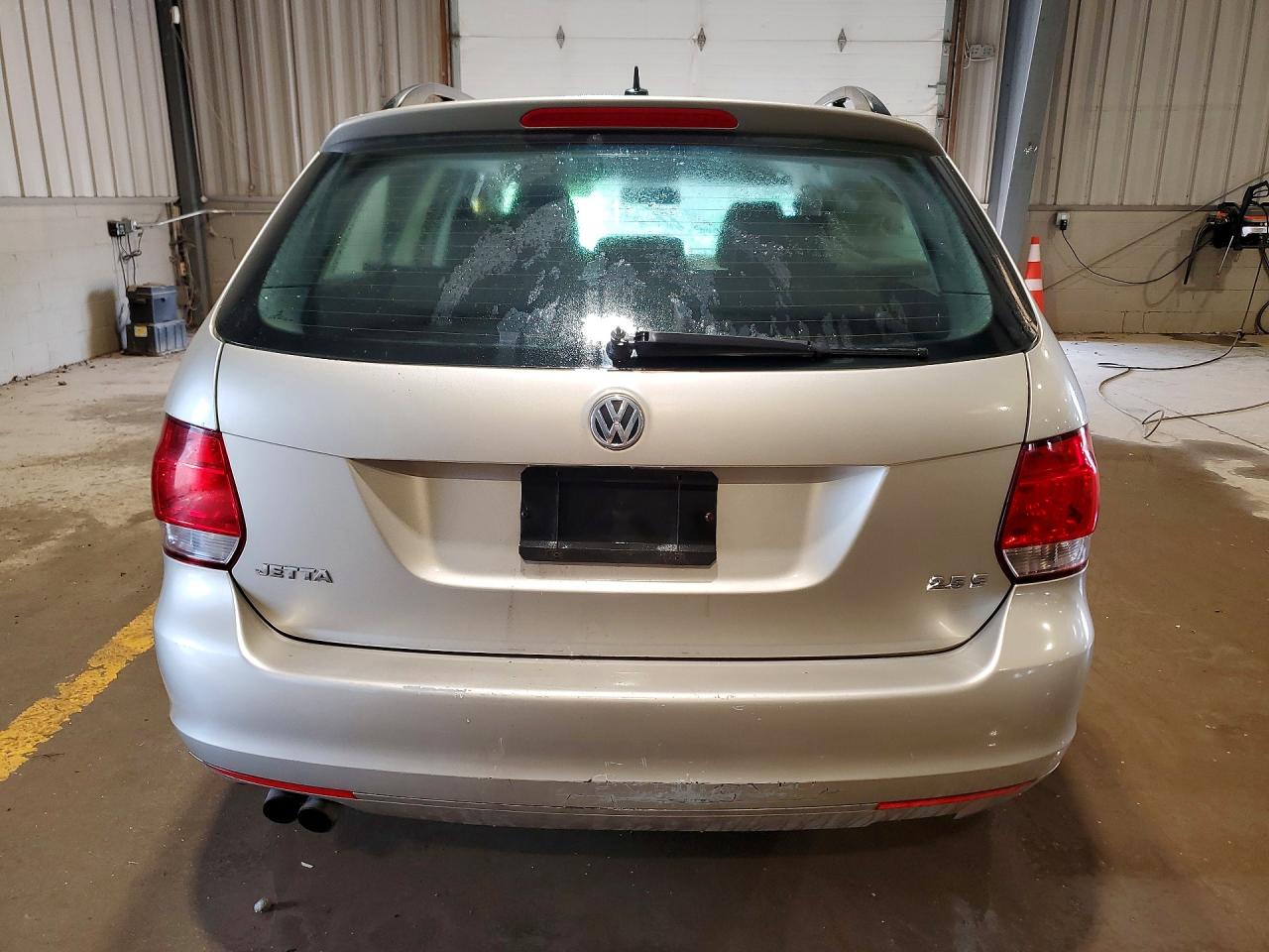 2013 Volkswagen Jetta Sedan Tdi Prem Серебряный vin: 3VWPP7AJ5DM646581