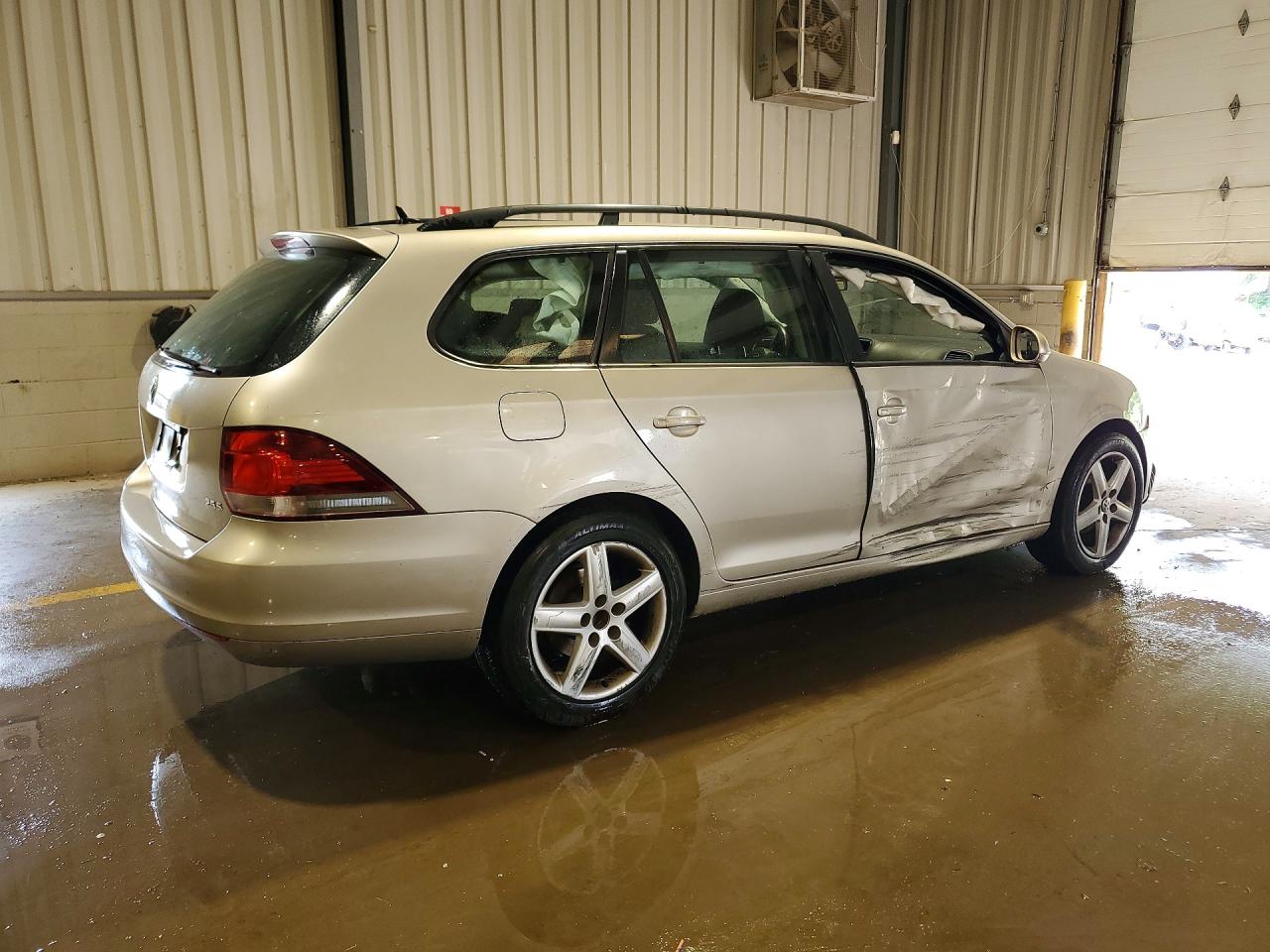 2013 Volkswagen Jetta Sedan Tdi Prem Серебряный vin: 3VWPP7AJ5DM646581