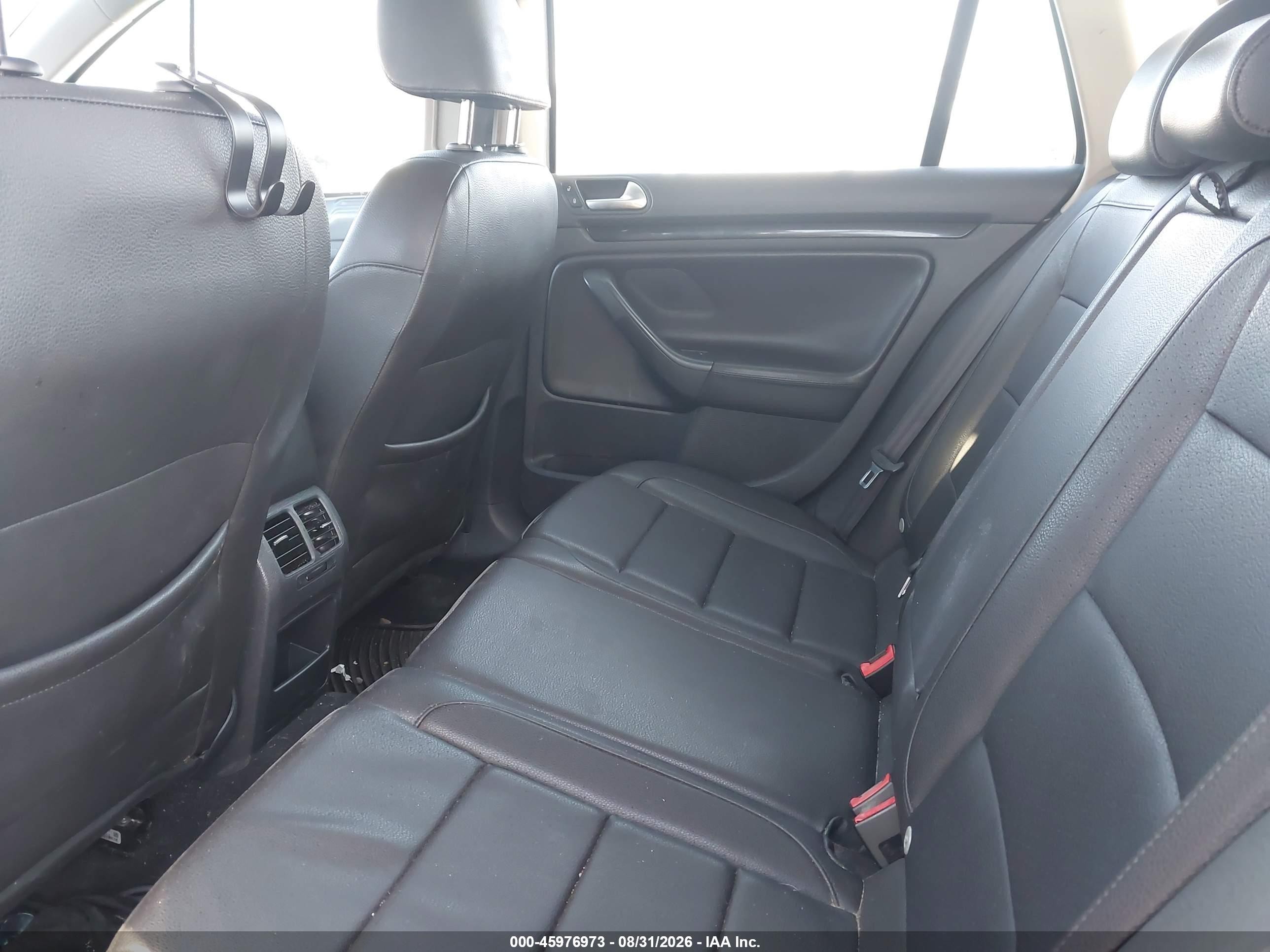 2013 Volkswagen Jetta Sportwagen 2.5l Se Gray vin: 3VWPP7AJ5DM695859