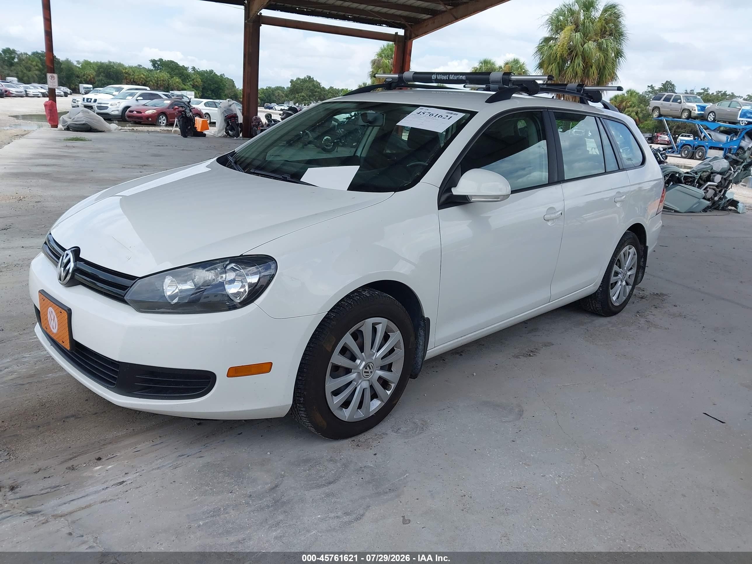 2013 Volkswagen Jetta Sportwagen 2.5l S White vin: 3VWPP7AJ6DM681467