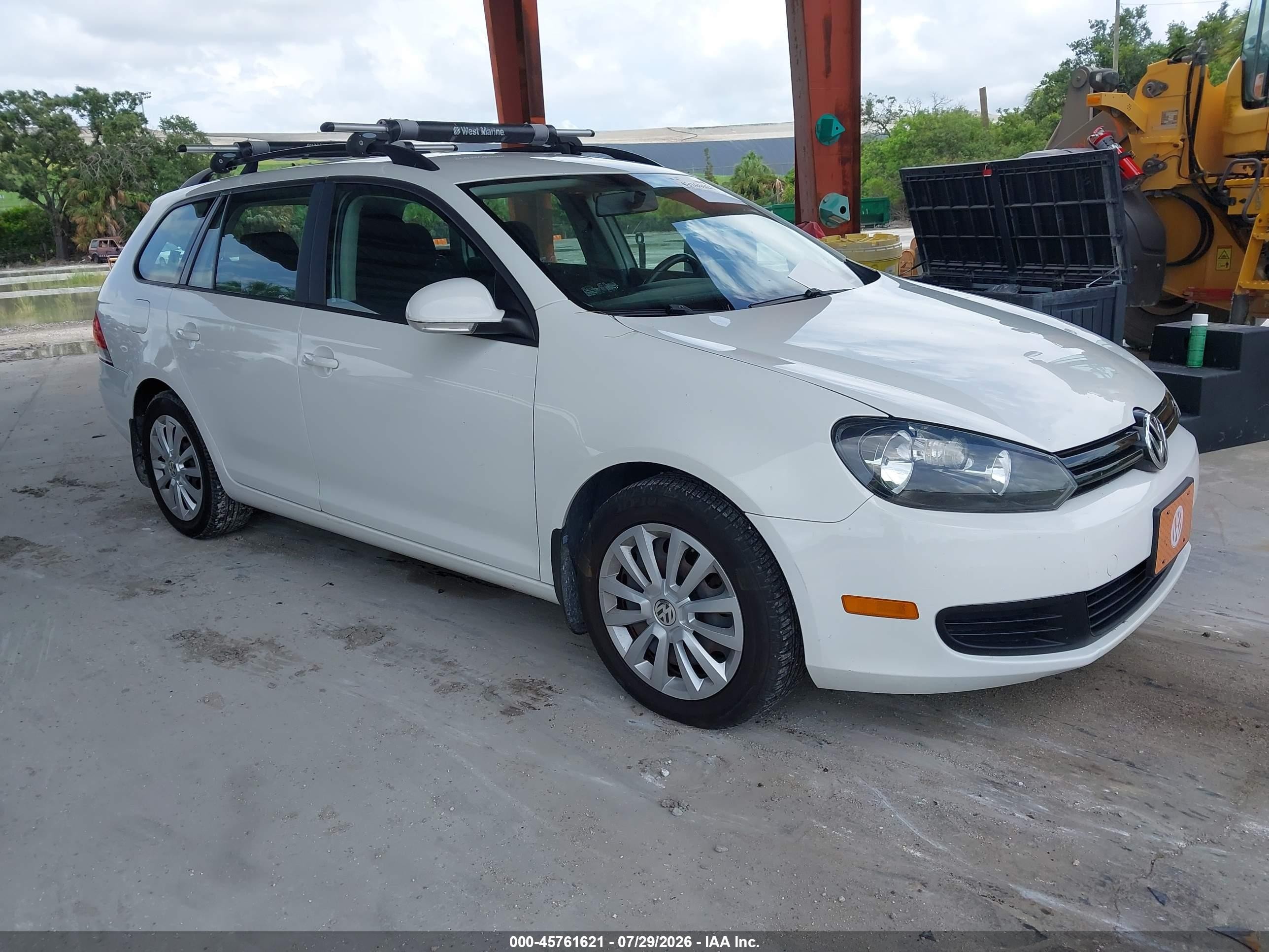 2013 Volkswagen Jetta Sportwagen 2.5l S White vin: 3VWPP7AJ6DM681467