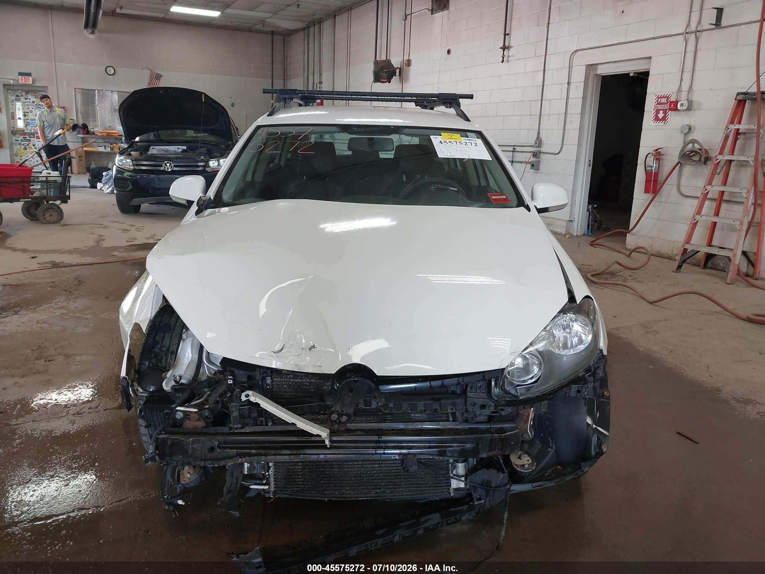 2012 Volkswagen Jetta Sportwagen 2.5l S White vin: 3VWPP7AJ7CM604802
