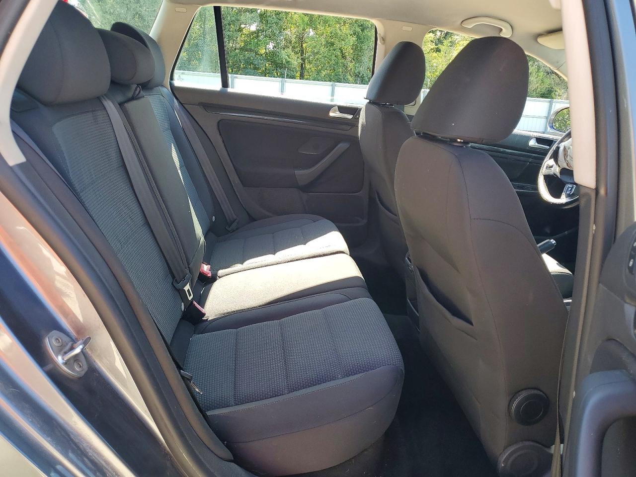 2013 Volkswagen Jetta S Gray vin: 3VWPP7AJ7DM611458