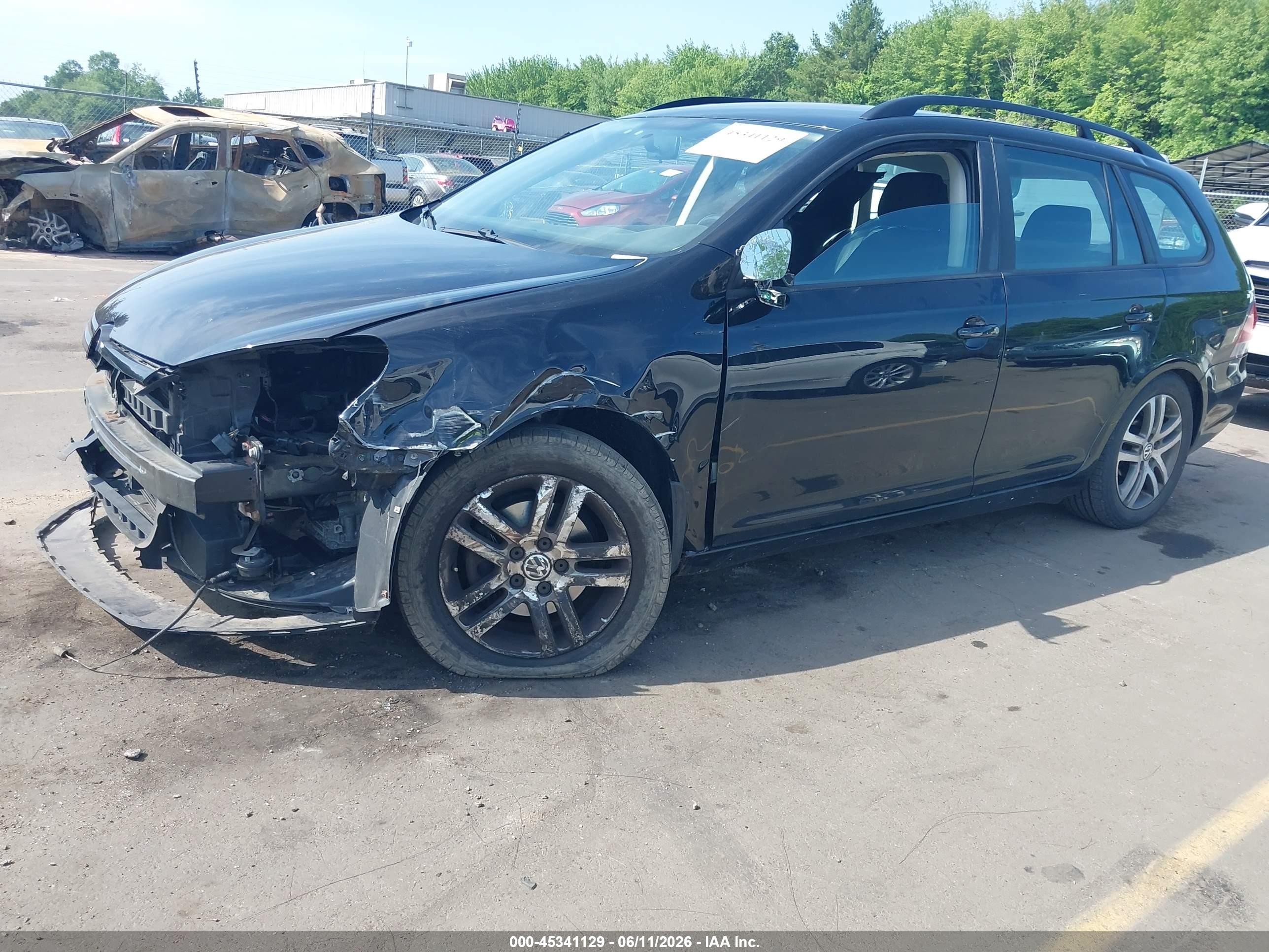 2013 Volkswagen Jetta Sportwagen 2.5l S Black vin: 3VWPP7AJ8DM695094