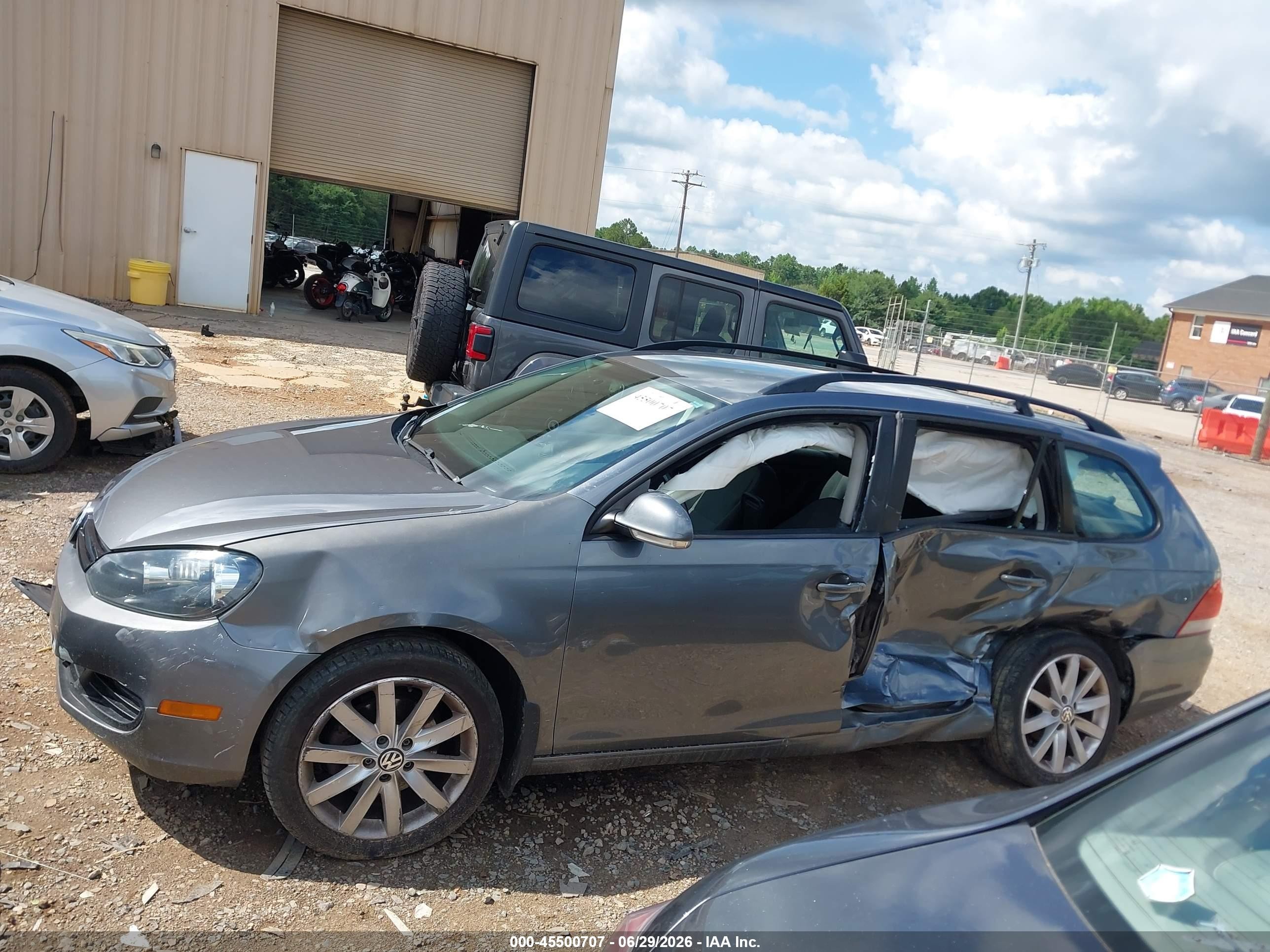 2013 Volkswagen Jetta Sportwagen 2.5l S Gray vin: 3VWPP7AJXDM610434