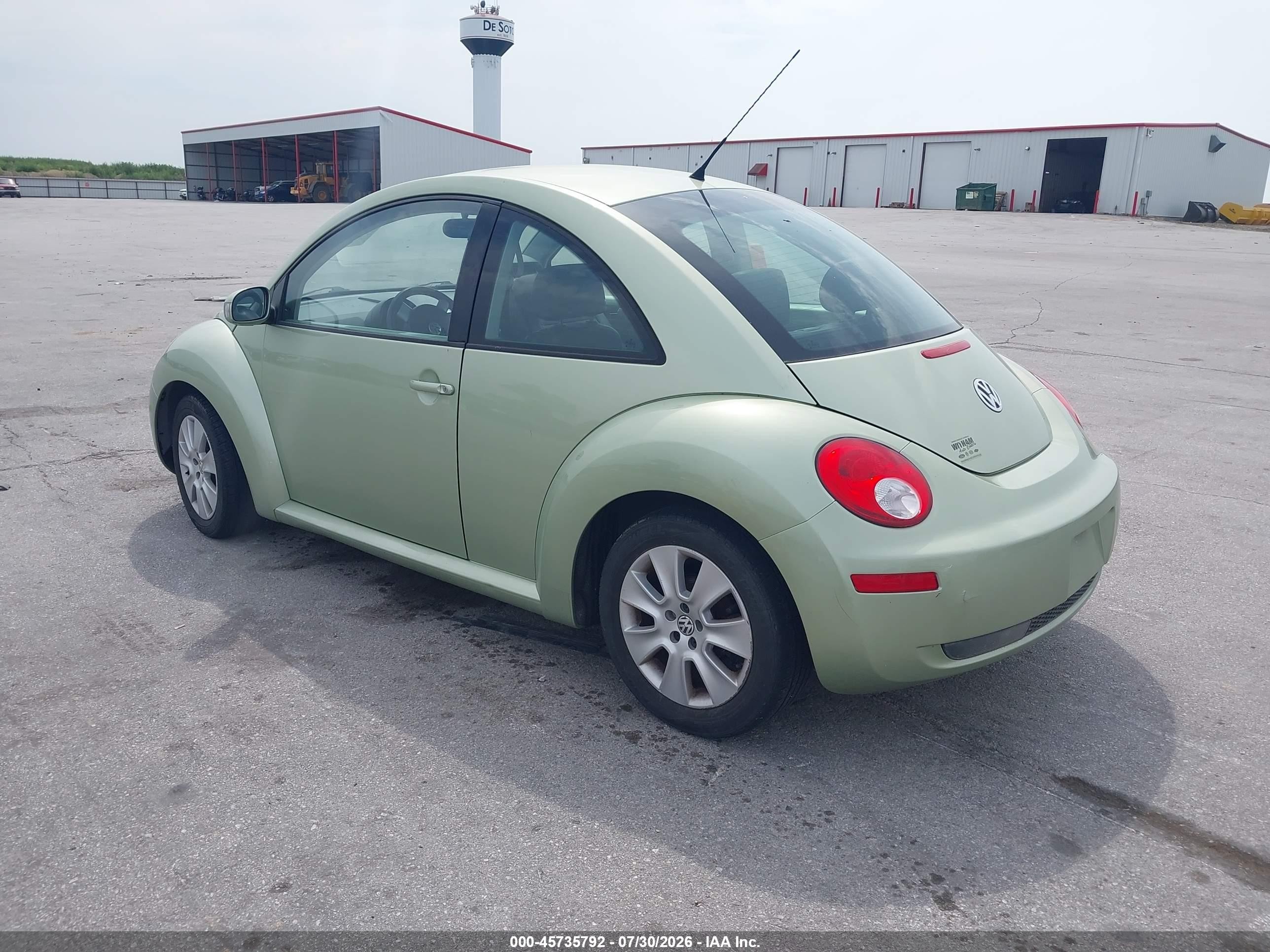 2008 Volkswagen New Beetle S Green vin: 3VWPW31C08M514055
