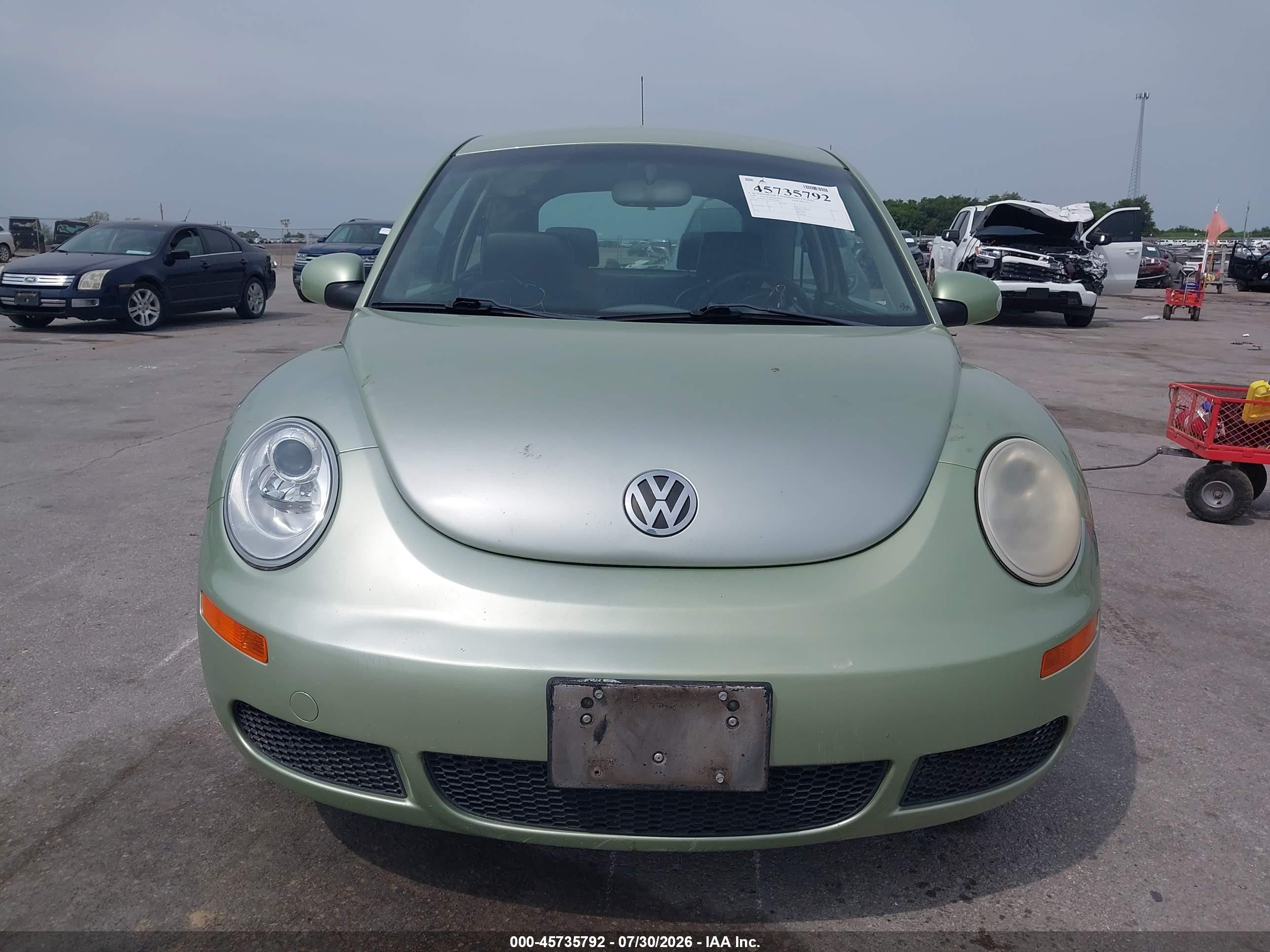 2008 Volkswagen New Beetle S Green vin: 3VWPW31C08M514055