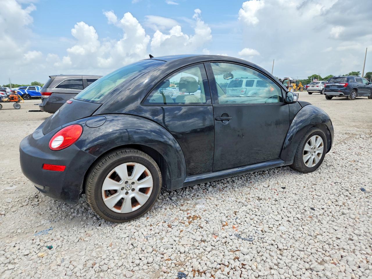 2008 Volkswagen New Beetle S Черный vin: 3VWPW31C18M518891