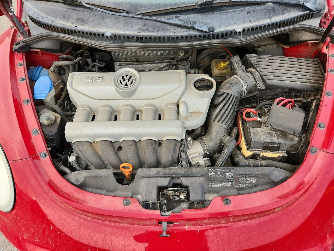 2008 Volkswagen New Beetle S Красный vin: 3VWPW31C38M504605