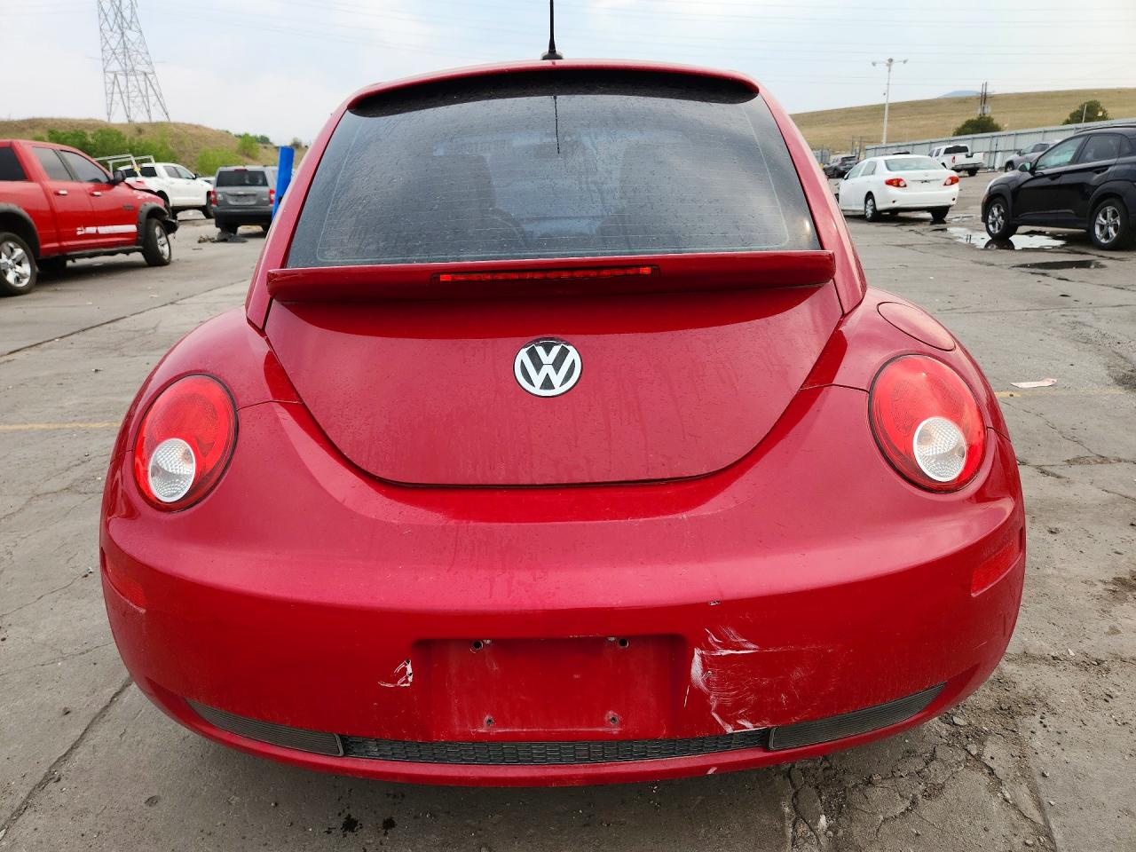 2008 Volkswagen New Beetle S Красный vin: 3VWPW31C38M504605