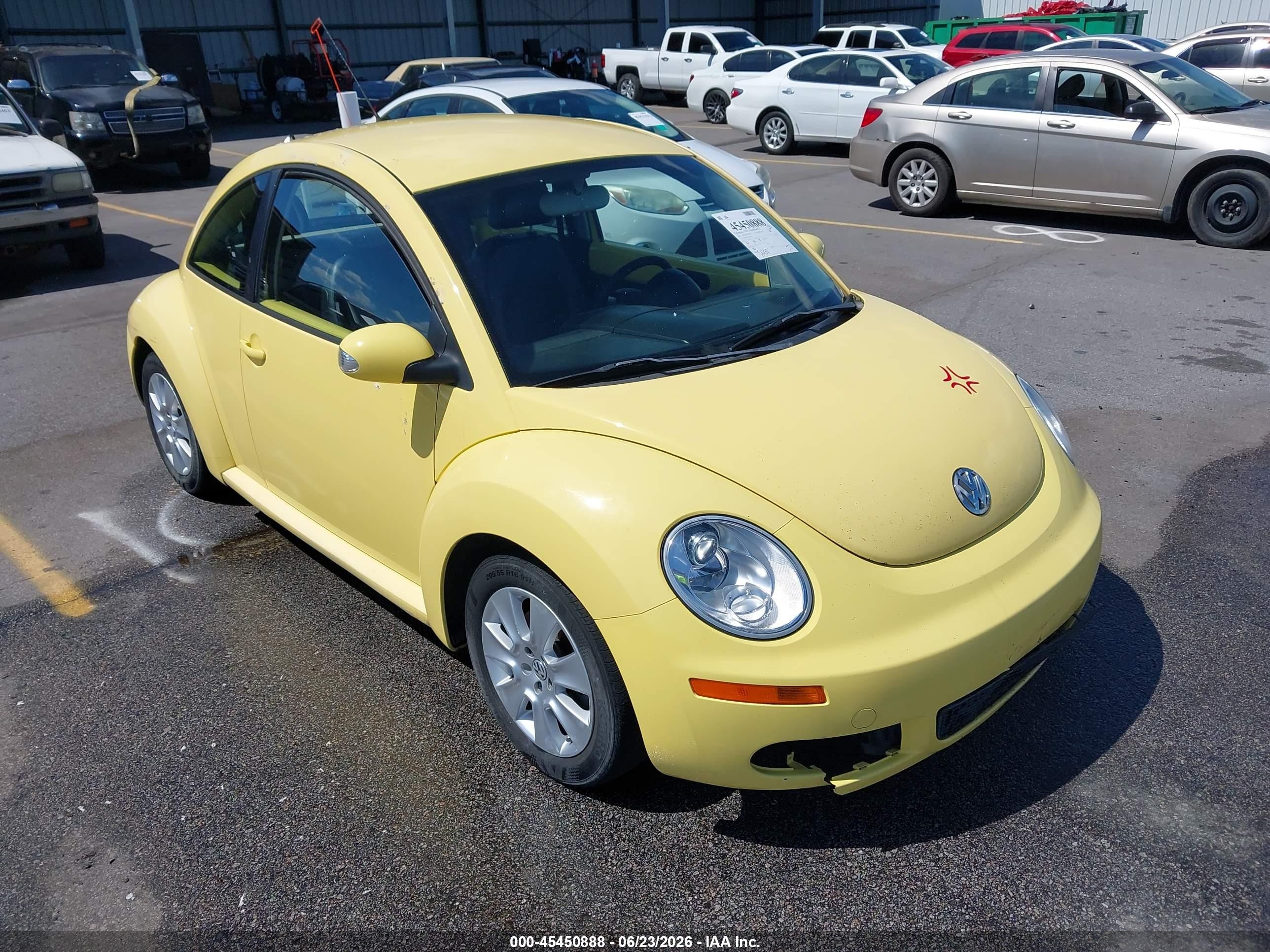 2008 Volkswagen New Beetle S Yellow vin: 3VWPW31C48M501079