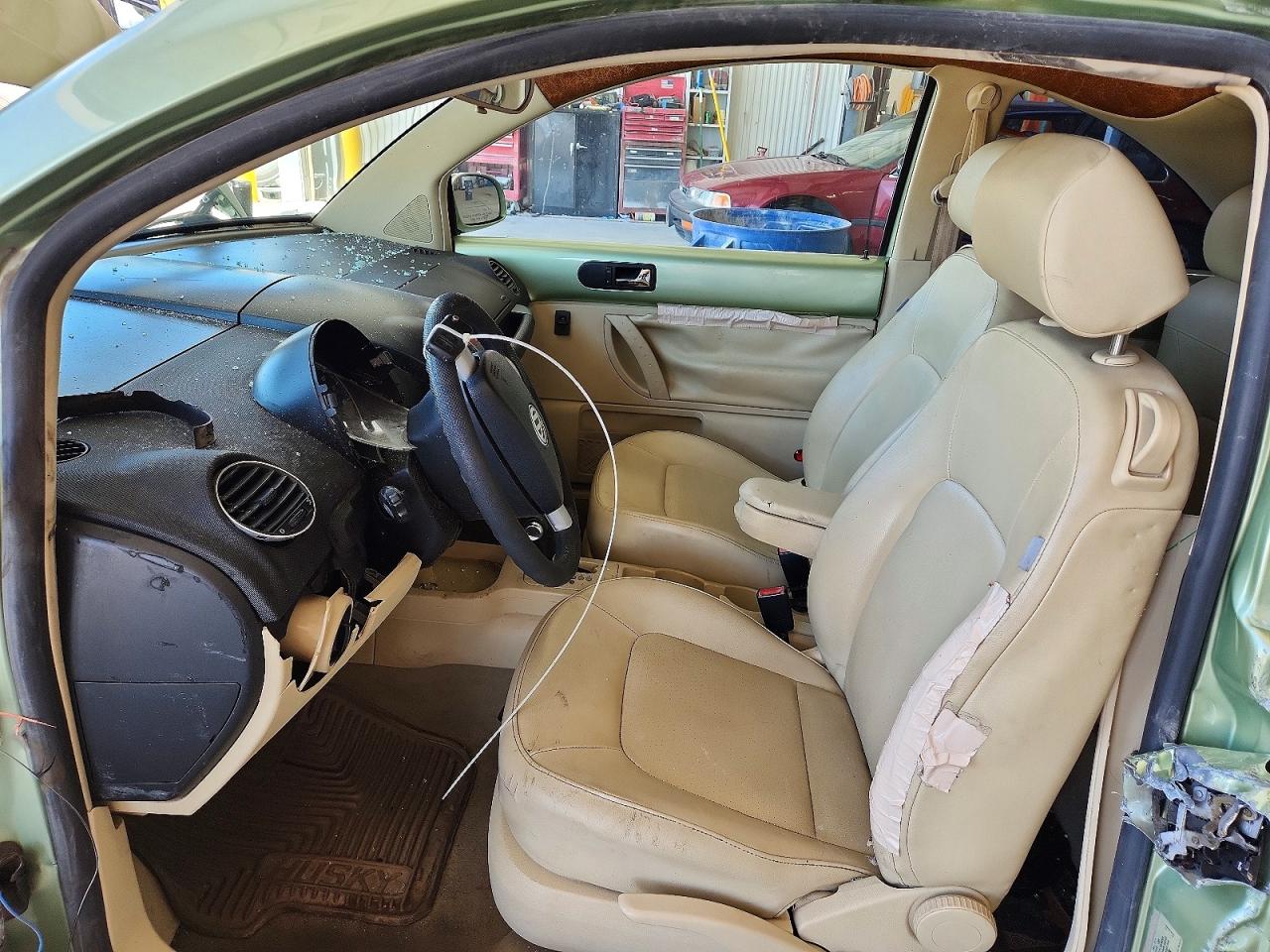 2007 Volkswagen New Beetle Green vin: 3VWPW31C57M521310