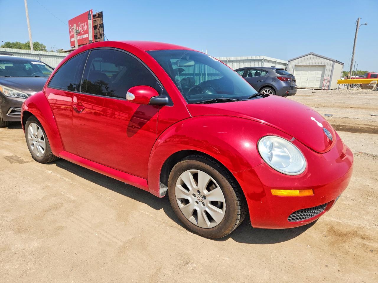 2009 Volkswagen New Beetle S Red vin: 3VWPW31C59M514943