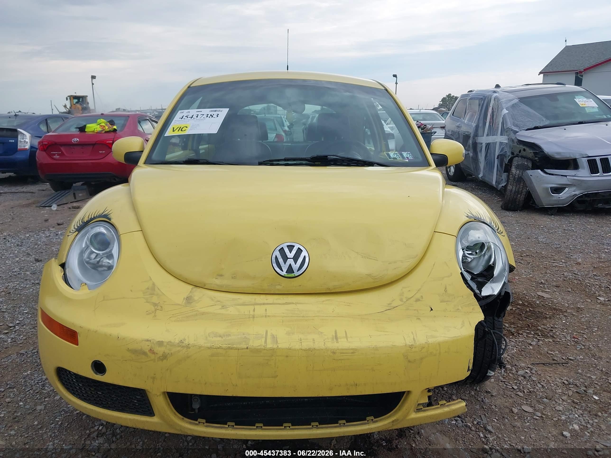 2007 Volkswagen New Beetle 2.5 Yellow vin: 3VWPW31C97M513789