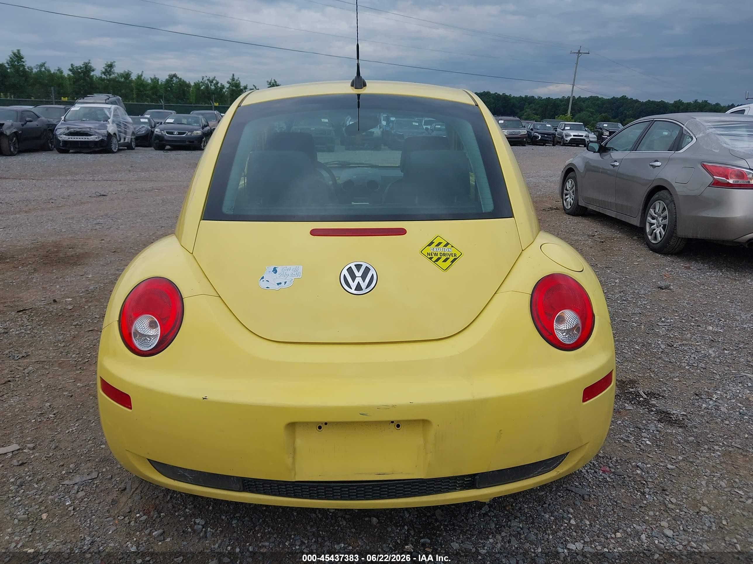 2007 Volkswagen New Beetle 2.5 Yellow vin: 3VWPW31C97M513789