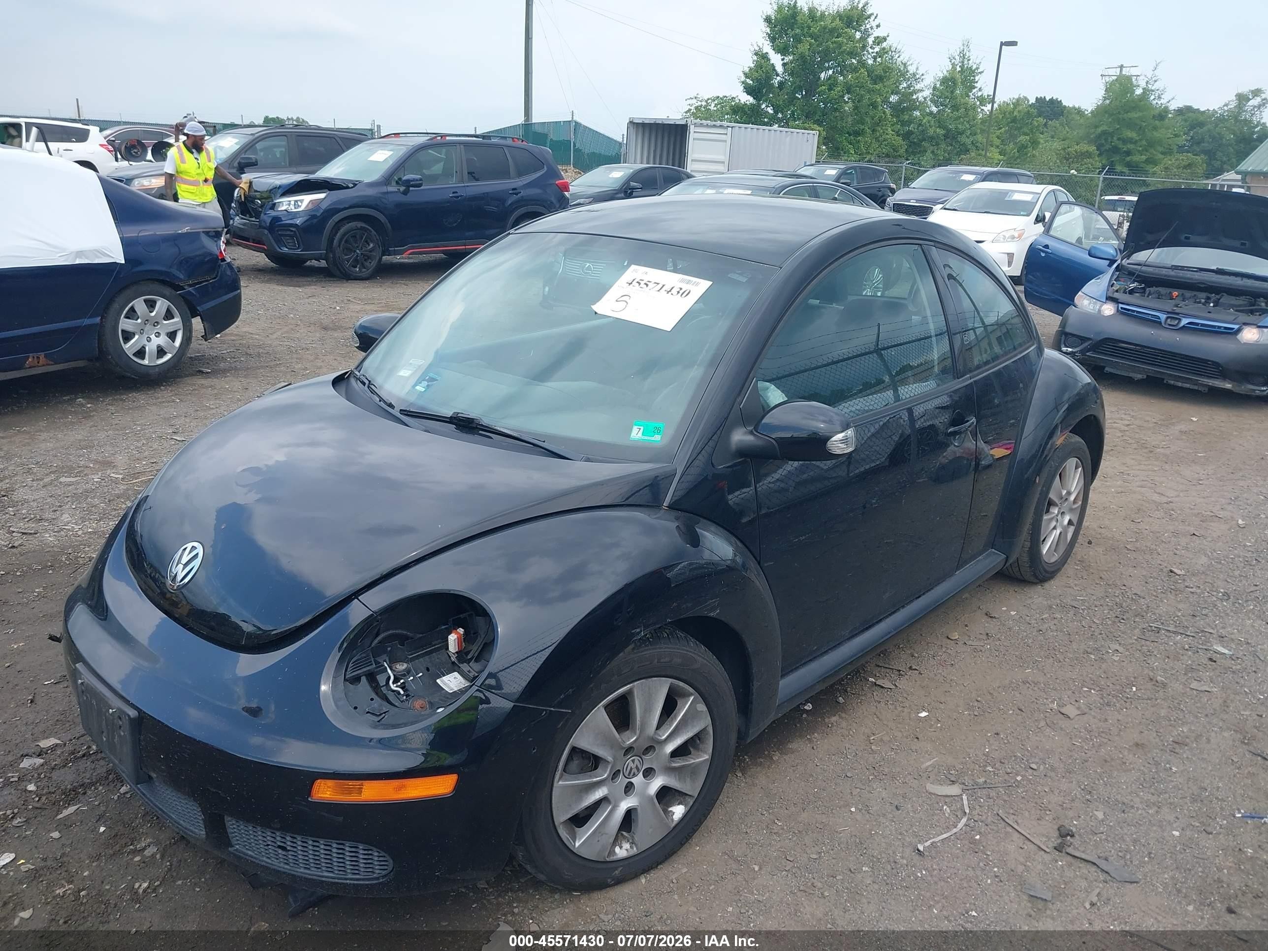 2009 Volkswagen New Beetle 2.5l Черный vin: 3VWPW31C99M506912