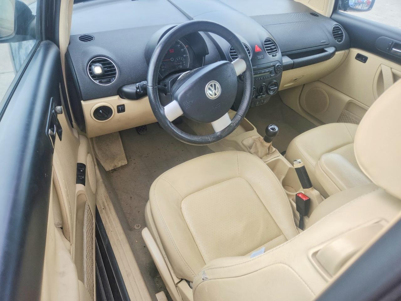 2009 Volkswagen New Beetle S Черный vin: 3VWPW31CX9M506997