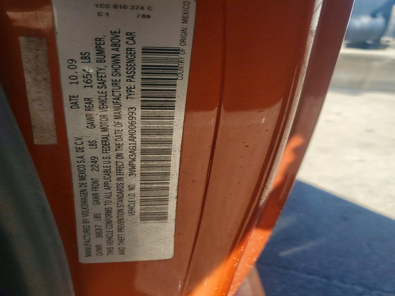 2010 Volkswagen New Beetle Orange vin: 3VWPW3AG1AM006993