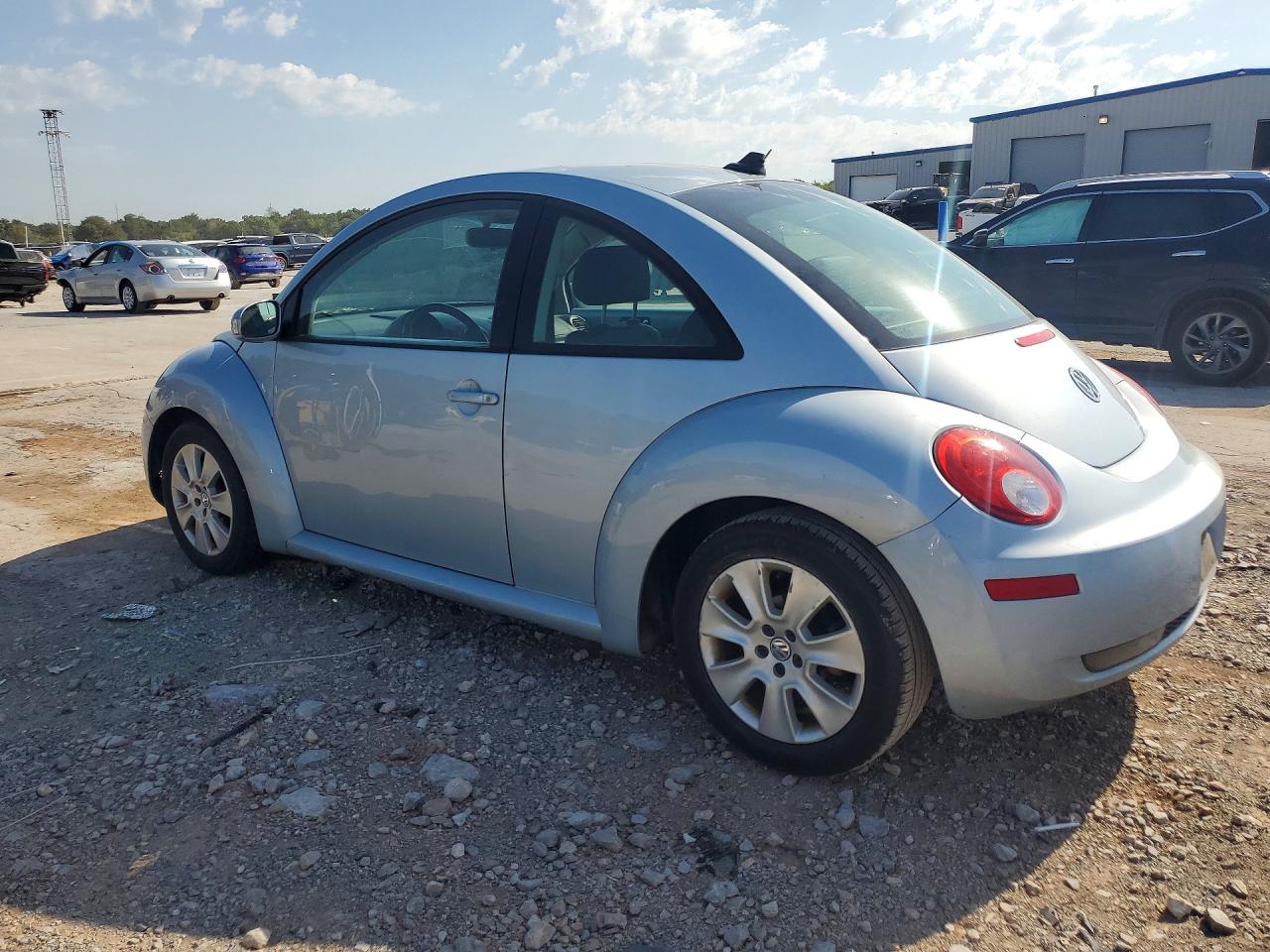2010 Volkswagen New Beetle Blue vin: 3VWPW3AG7AM012085